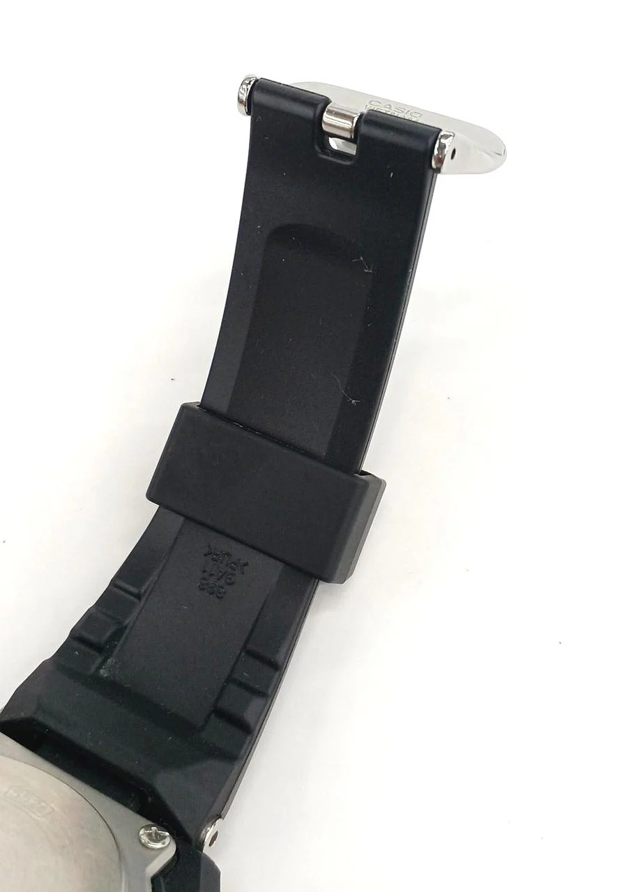 CASIO G-SHOCK GST-W300G-1A9JF - Image 6