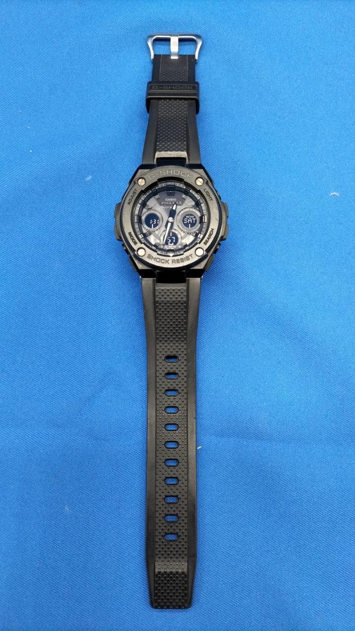 CASIO G-SHOCK GST-W300G - Image 6