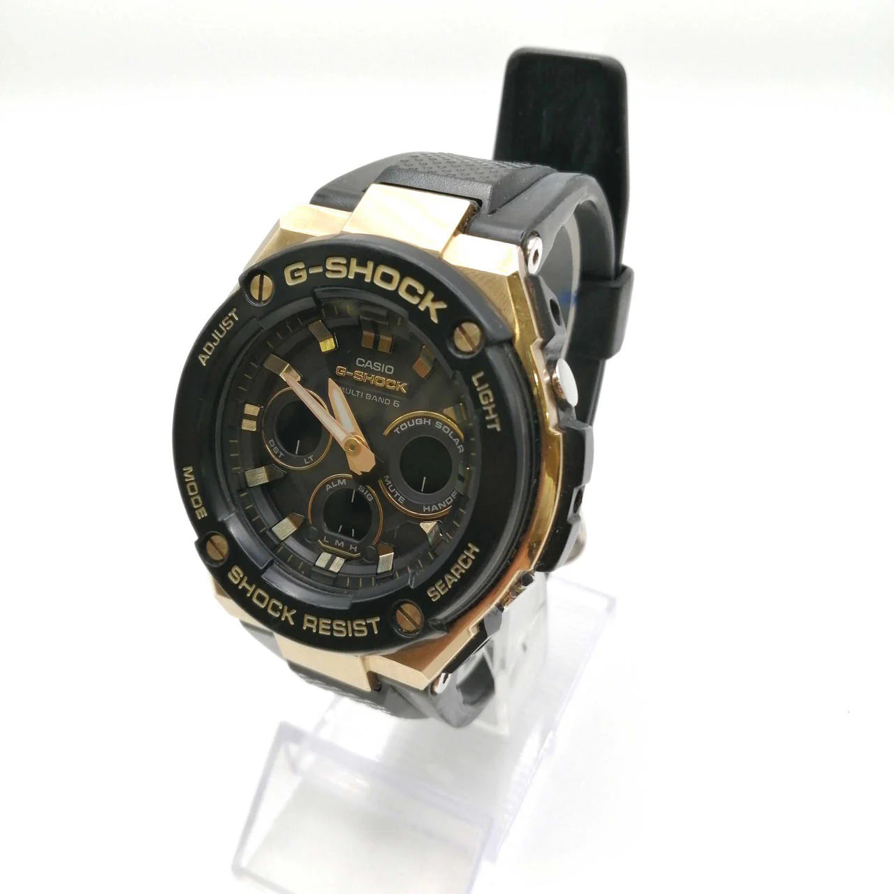 CASIO G-SHOCK GST-W300G Black x Gold - Image 2