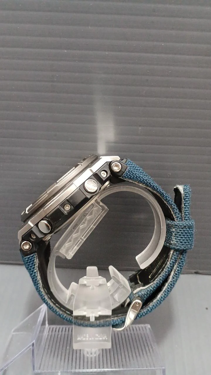 CASIO G-SHOCK GST-W330AC - Image 3