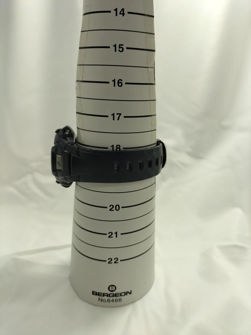 CASIO G-SHOCK GW-520J - Image 10