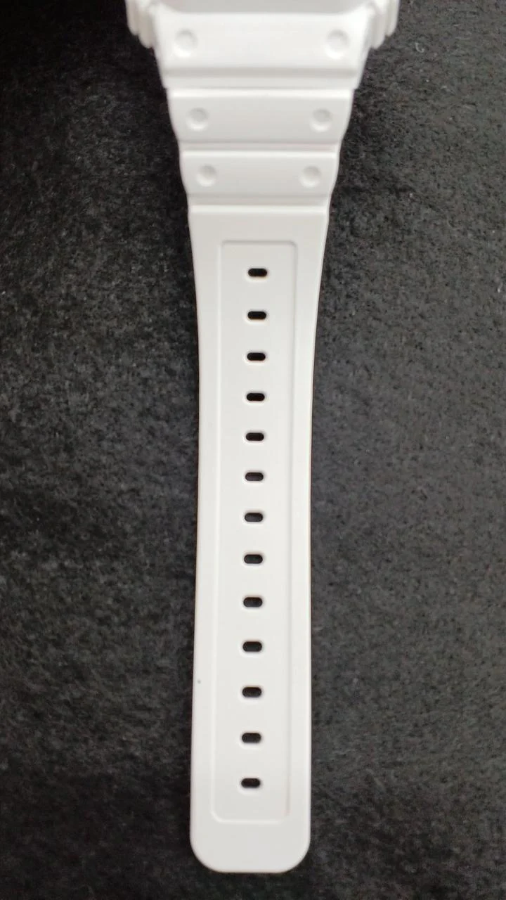 CASIO G-SHOCK GW-M5610MD White Solar Radio Wave Condition B - Image 8