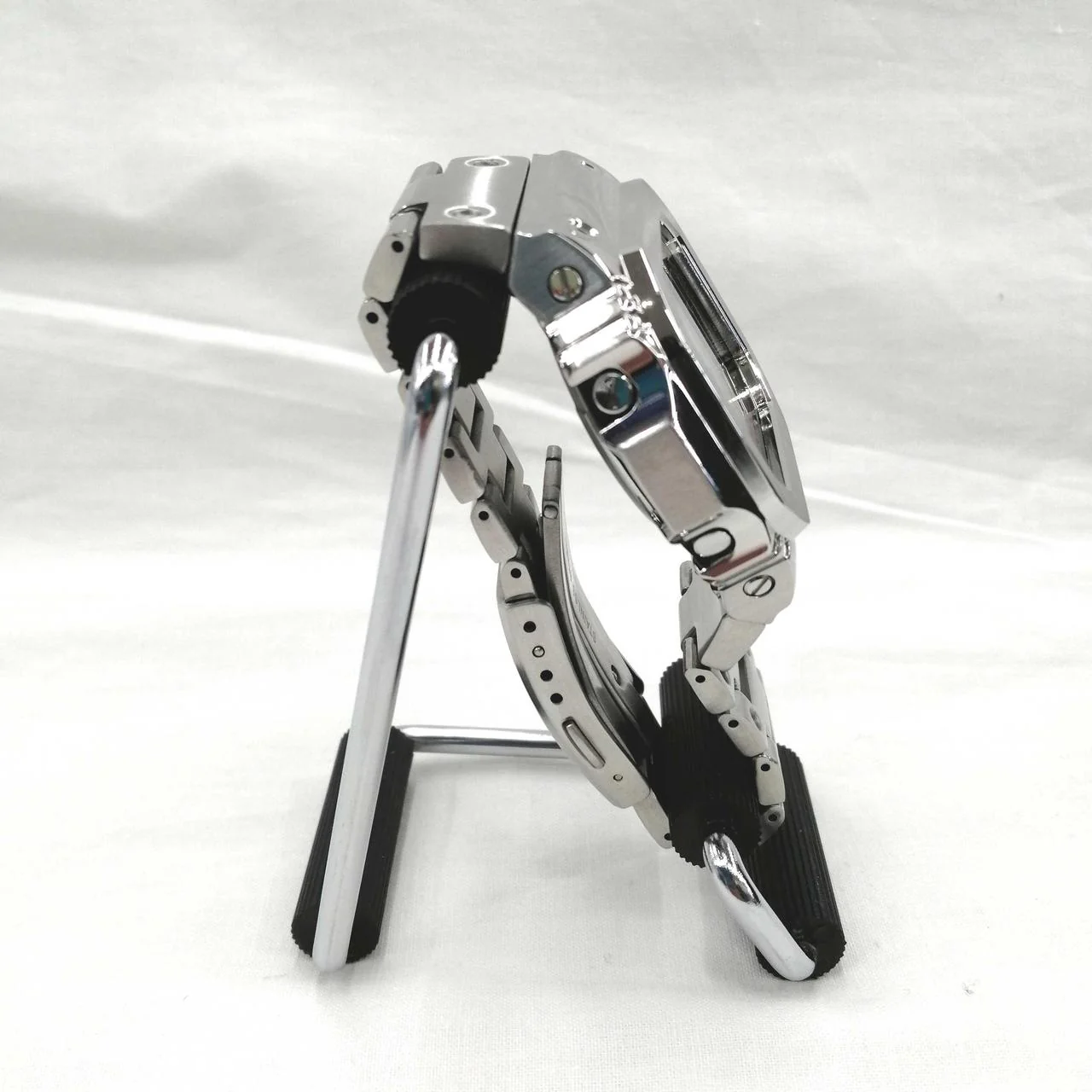CASIO G-SHOCK GW-M5610R Radio-controlled Tough Solar Full Metal Custom - Image 3