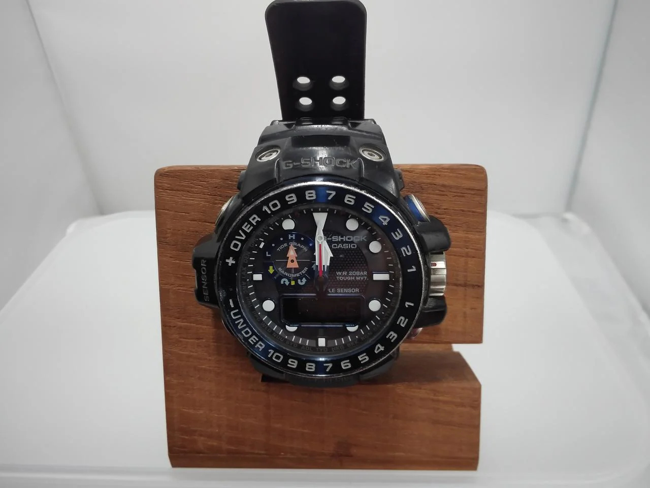 CASIO G-SHOCK GWN-1000B - Image 2