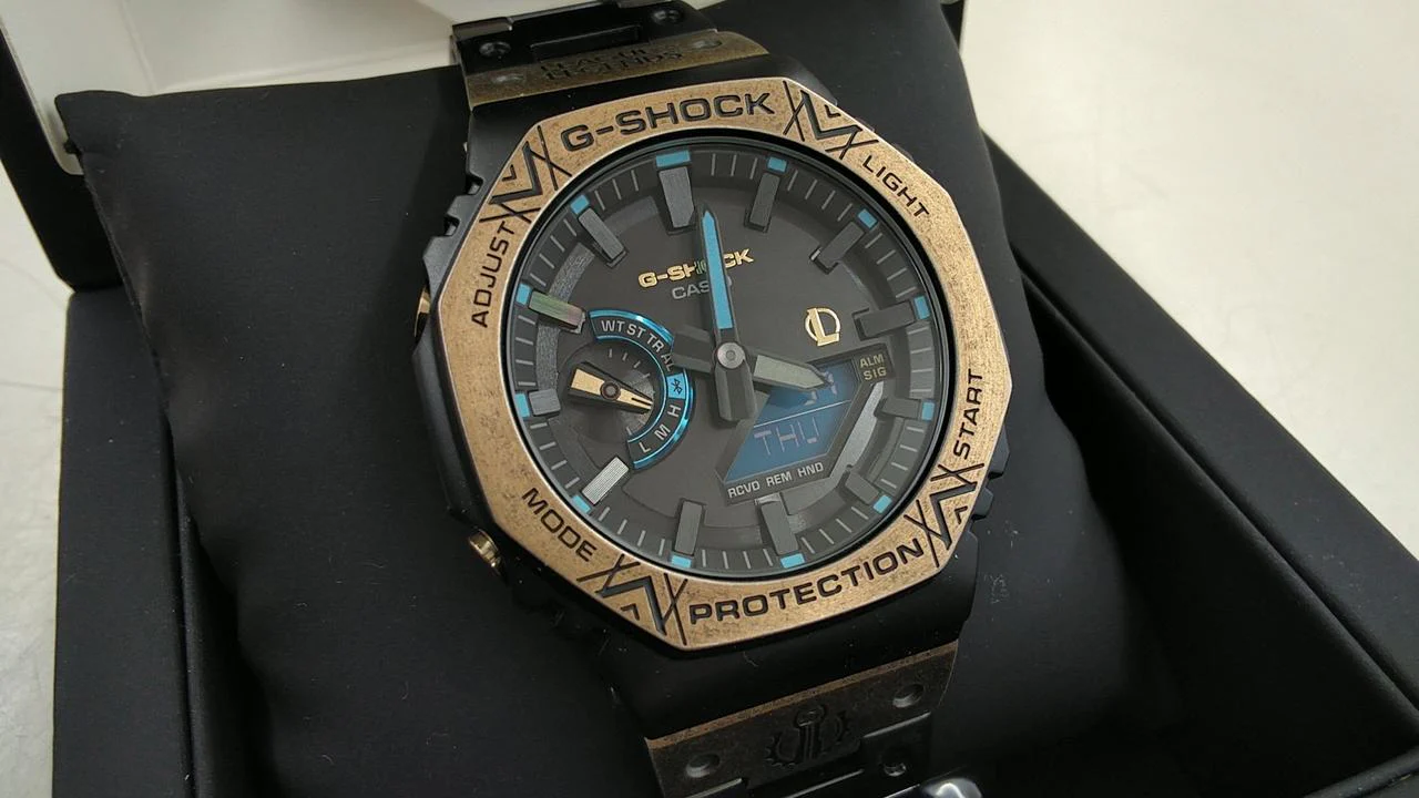 CASIO G-SHOCK LoL Model GM-B2100LL-1AJR - Image 2