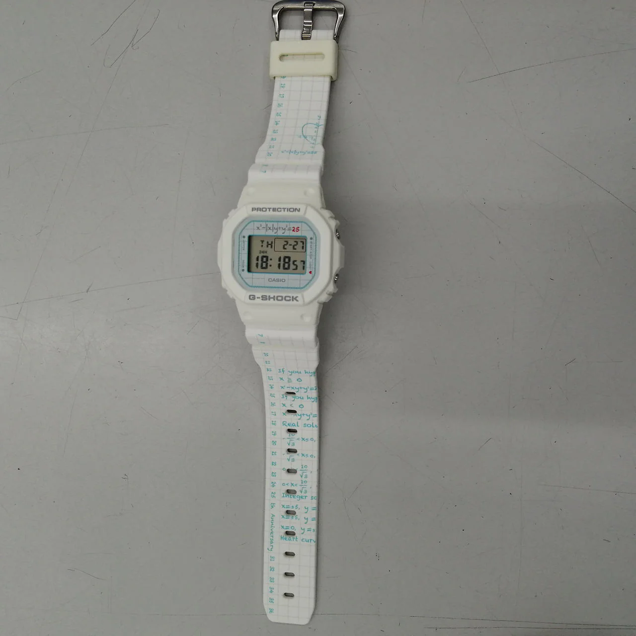 CASIO G-SHOCK LOV-21B-7DR - Image 5