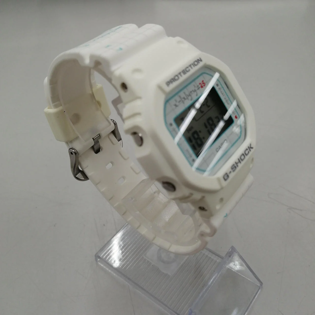 CASIO G-SHOCK LOV-21B-7DR - Image 9