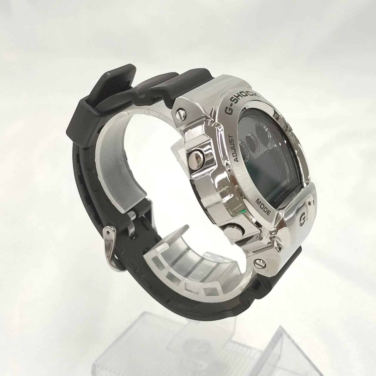 CASIO G-SHOCK Metal Face GM-6900 - Image 4