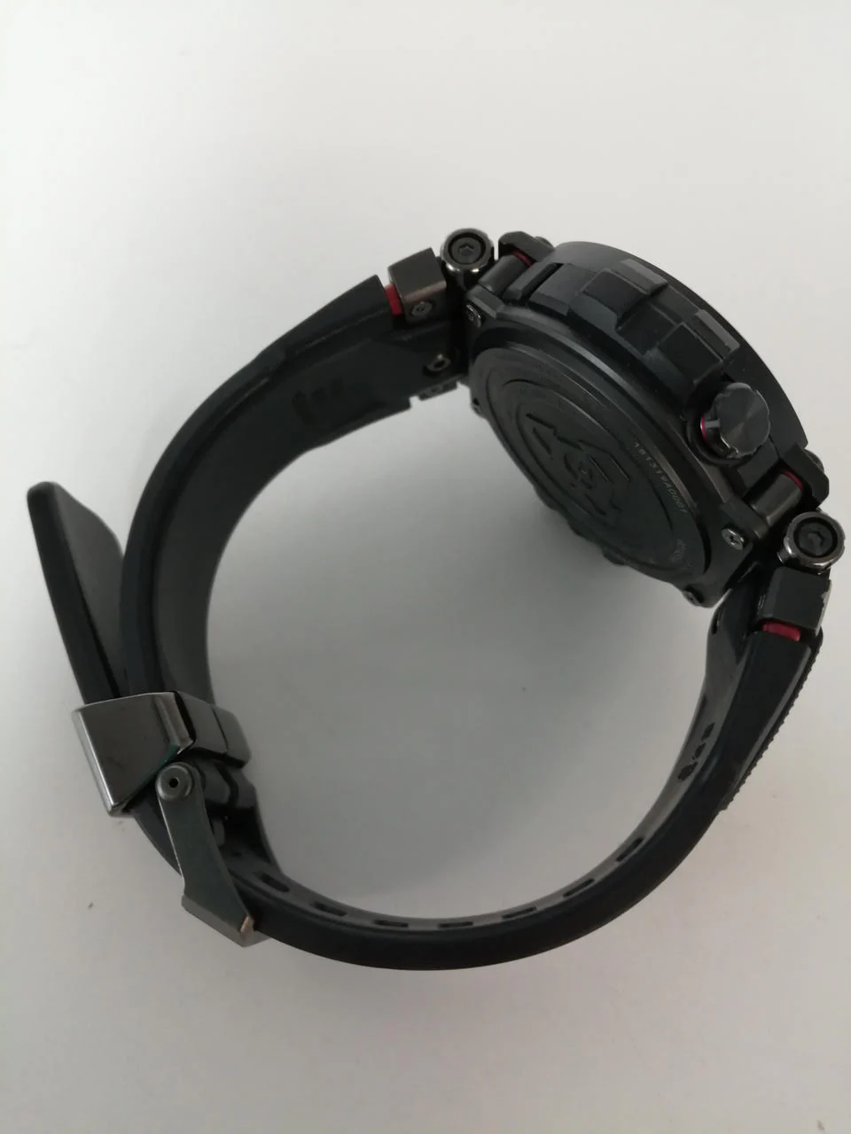 CASIO G-SHOCK MTG-B1000 - Image 10