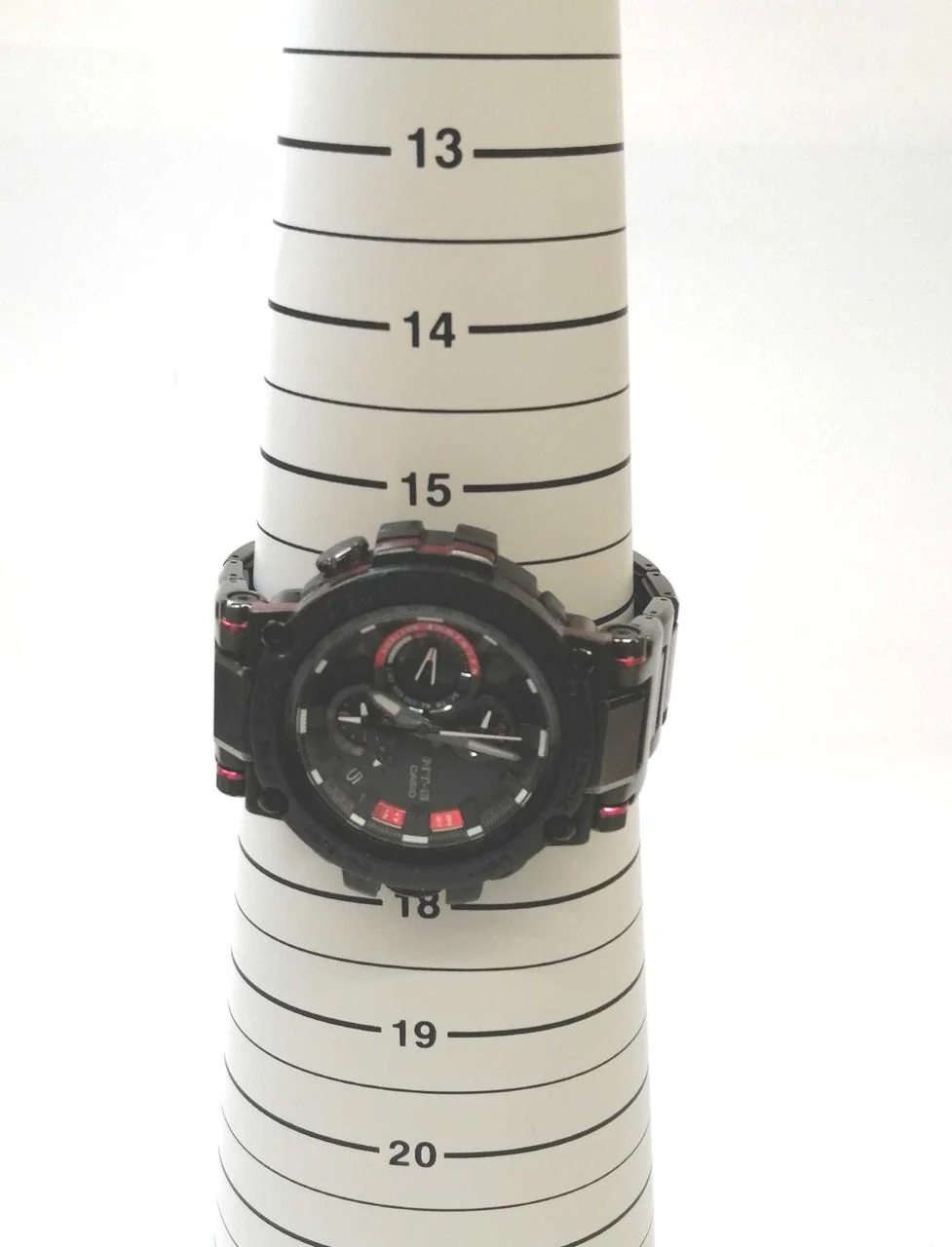 CASIO G-SHOCK MTG-B1000 - Image 9