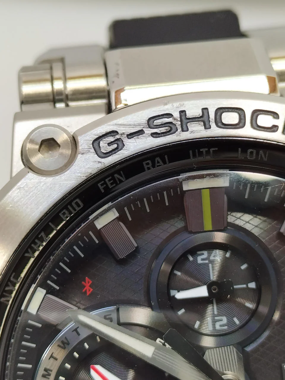CASIO G-SHOCK MTG-B1000 - Image 13