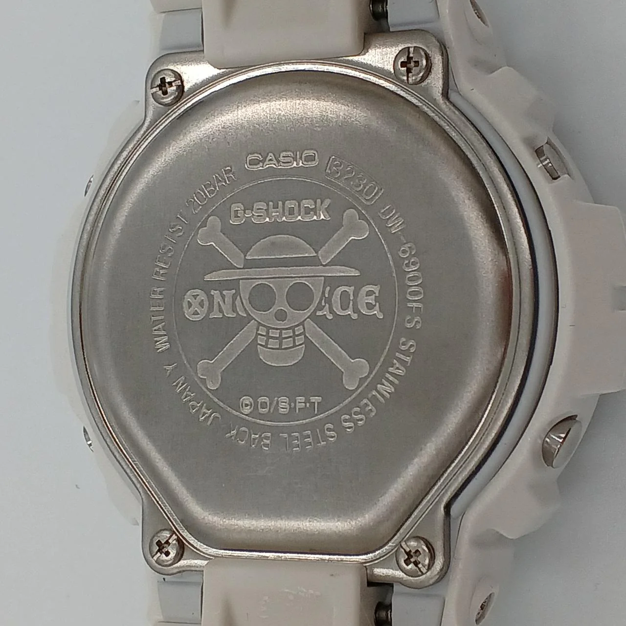 CASIO G-SHOCK One Piece Premium Edition DW-6900FS White - Image 10