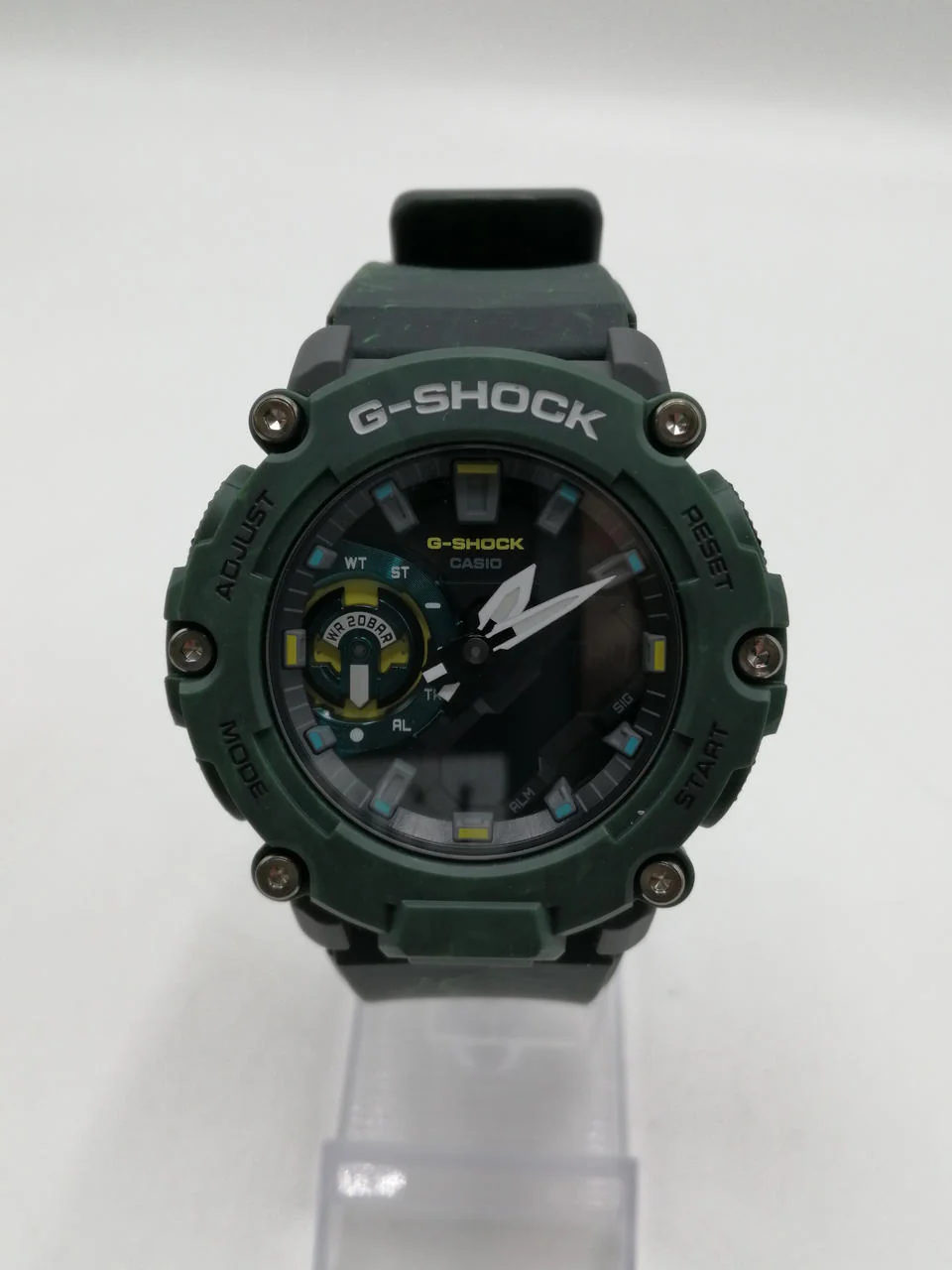 CASIO G-SHOCK Quartz Analog Watch GA-2200MFR