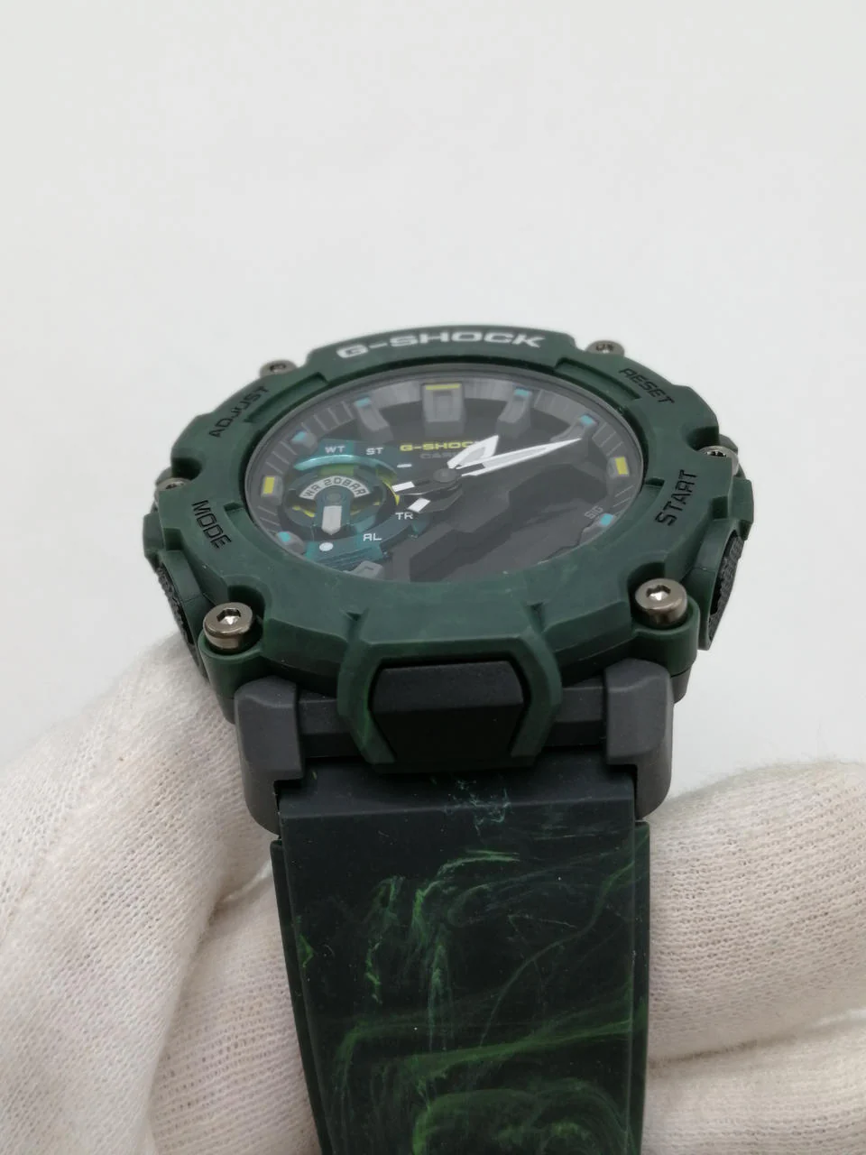 CASIO G-SHOCK Quartz Analog Watch GA-2200MFR - Image 9