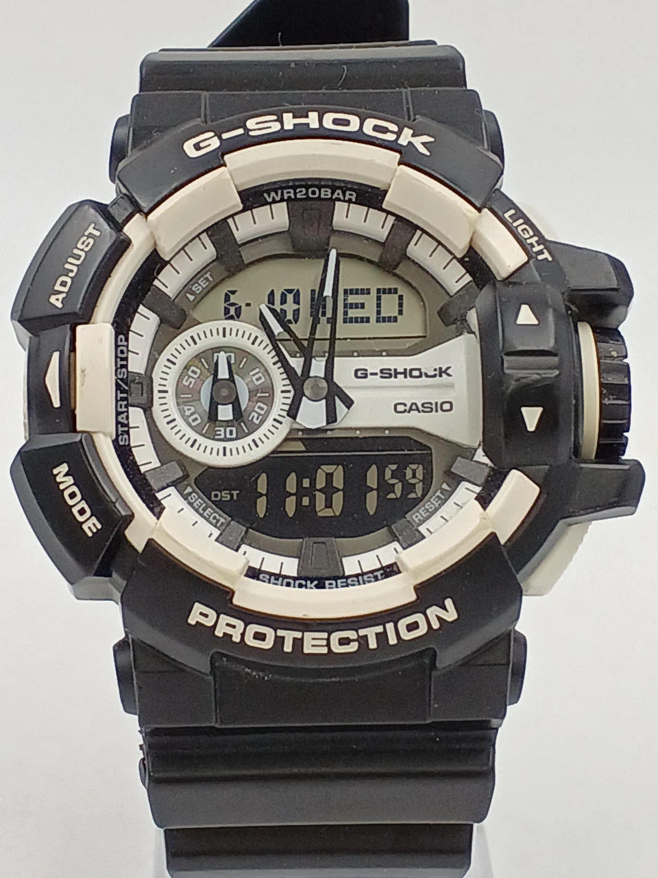 CASIO G-SHOCK Quartz Analog Watch GA-400-1AJF - Image 2