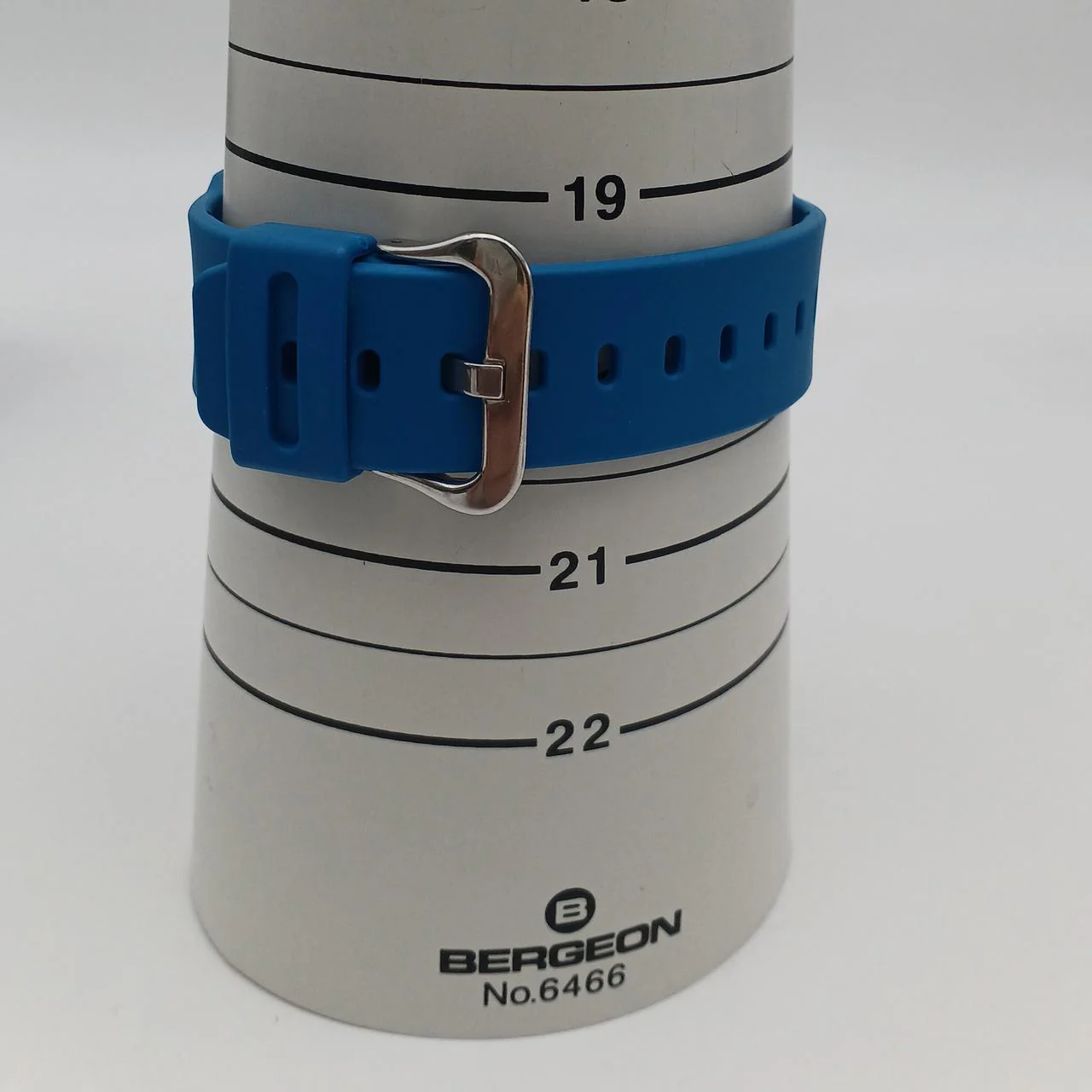 CASIO G-SHOCK Quartz Digital DW-6900FS - Image 4