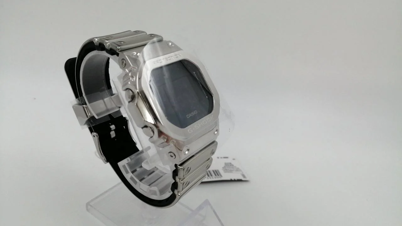 CASIO G-SHOCK Quartz Digital Watch GM-5600YM-8JF - Image 4