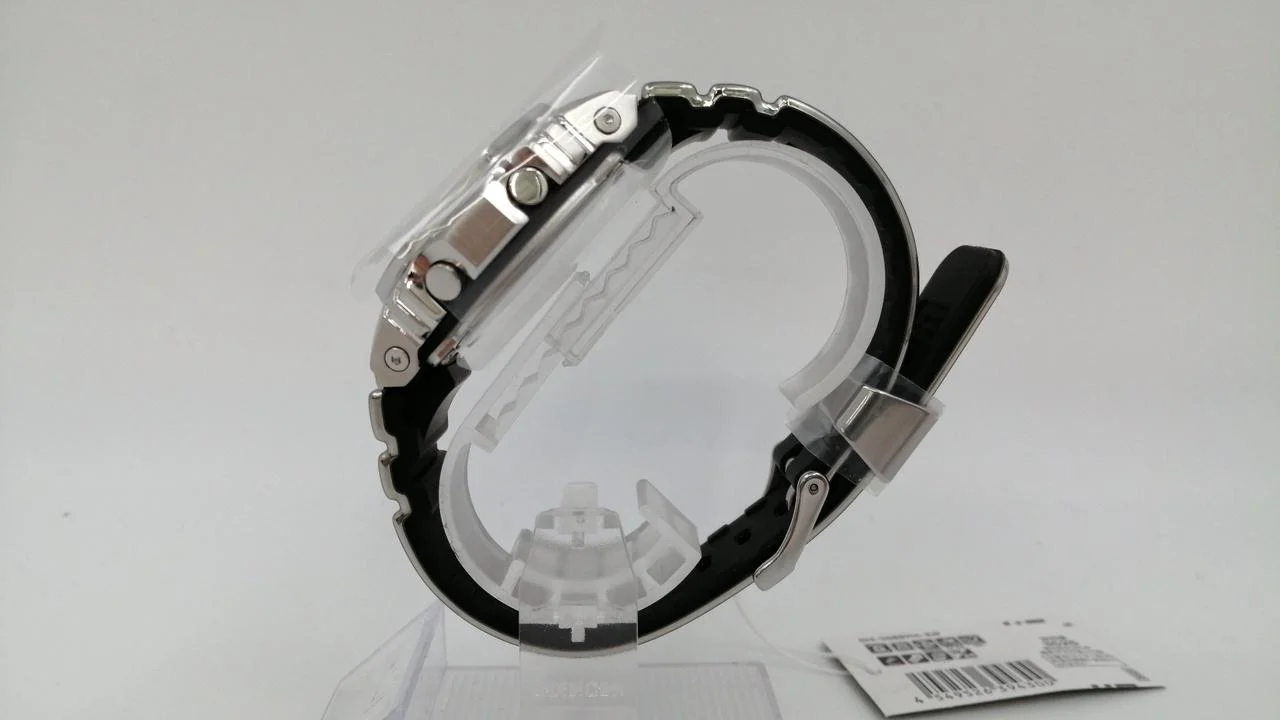 CASIO G-SHOCK Quartz Digital Watch GM-5600YM-8JF - Image 5