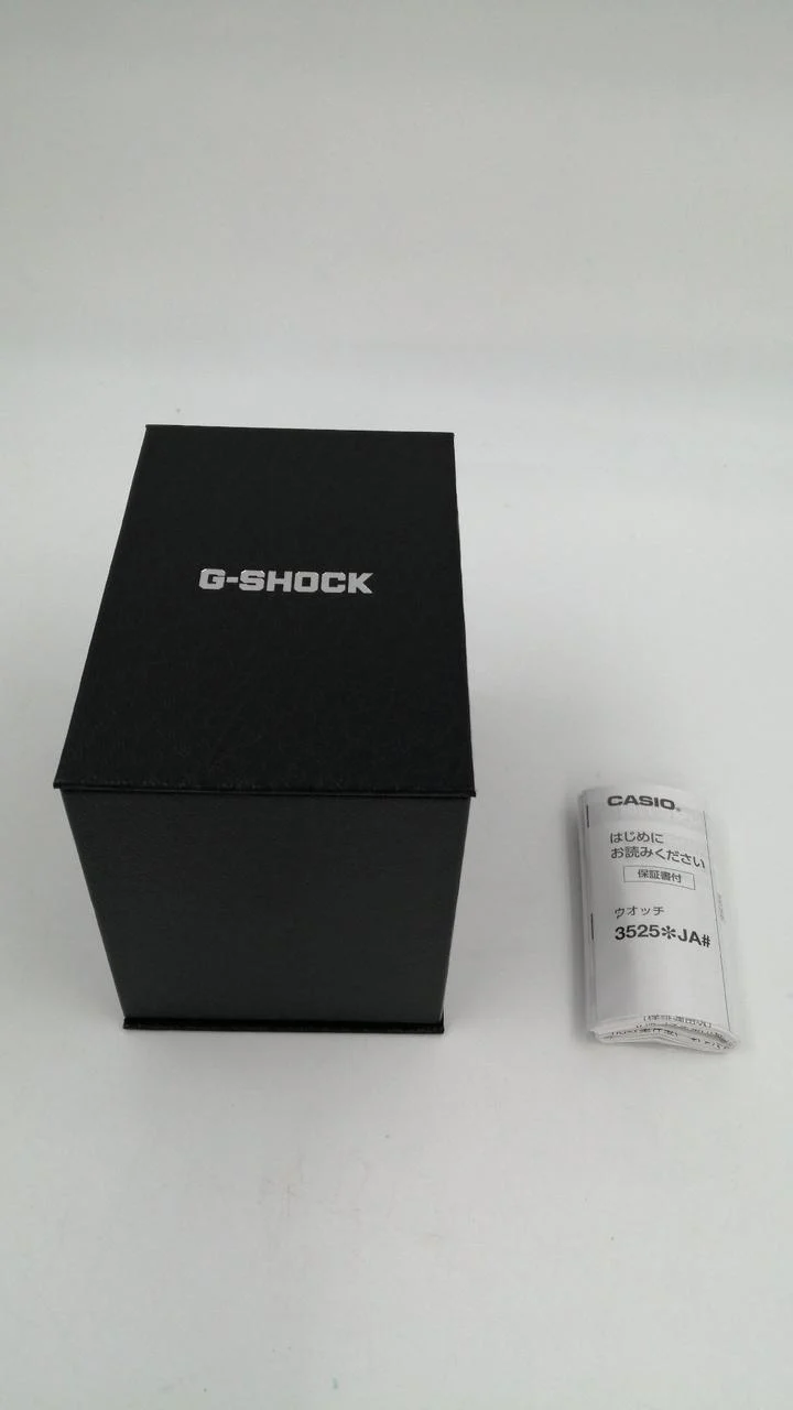 CASIO G-SHOCK Quartz Digital Watch GM-5600YM-8JF - Image 9