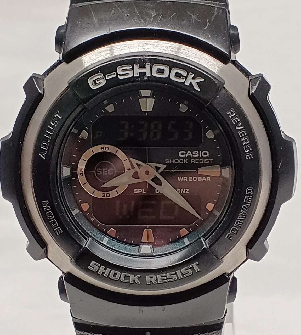 CASIO G-SHOCK Quartz G-300 - Image 2