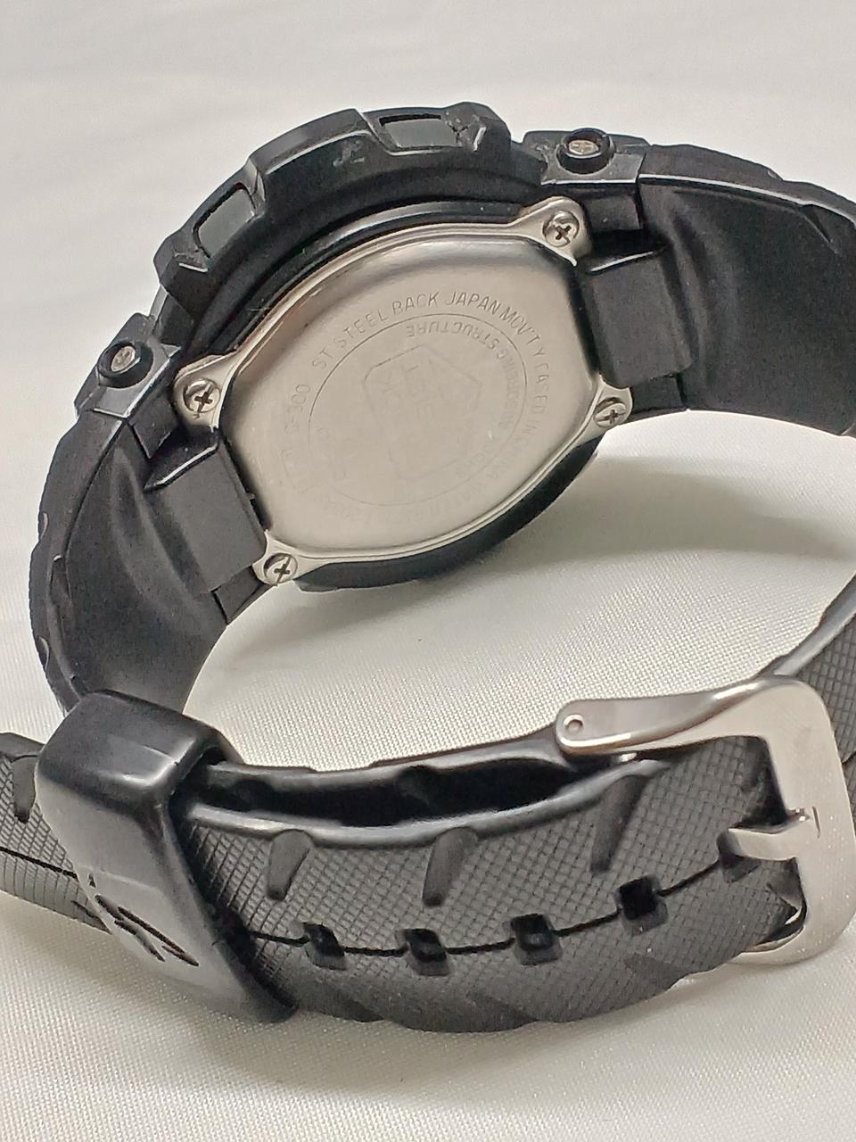 CASIO G-SHOCK Quartz G-300 - Image 4