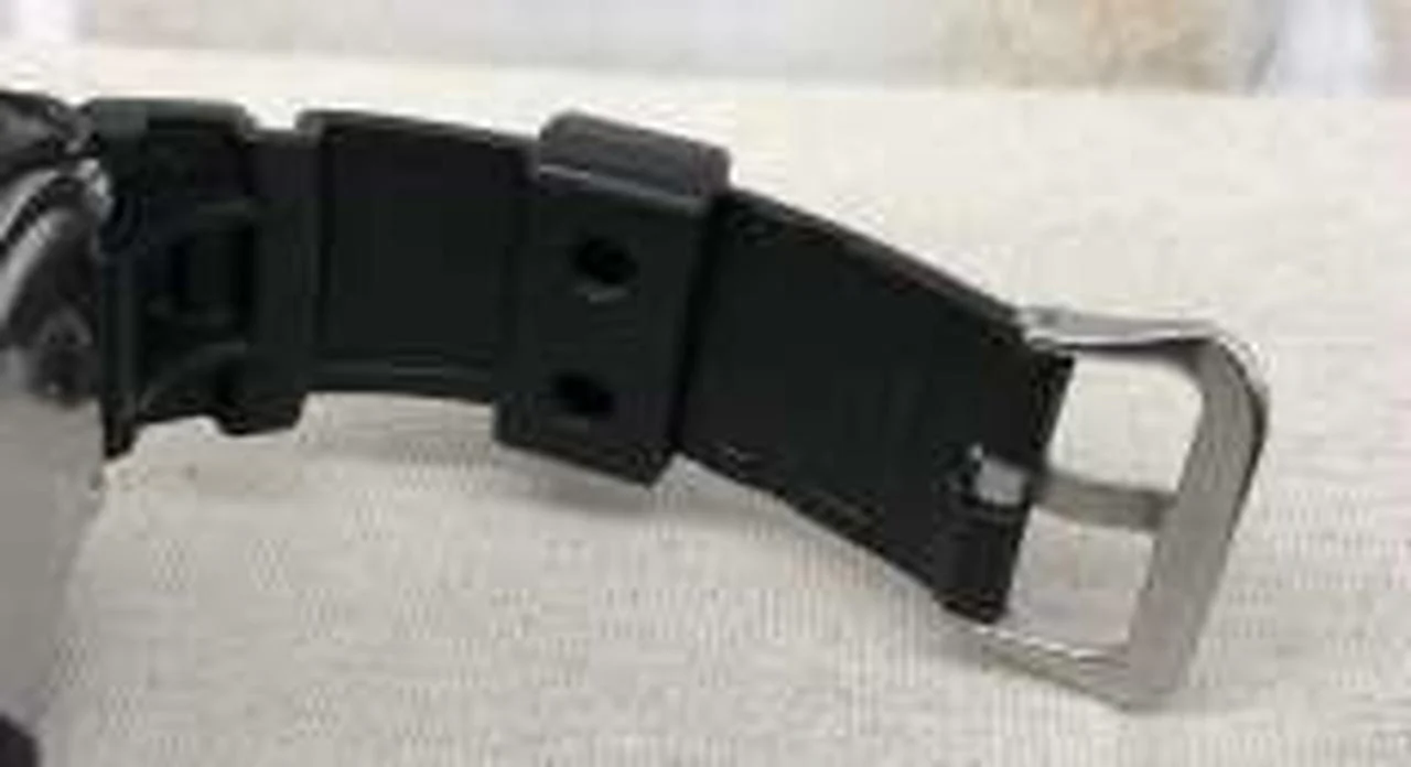 CASIO G-SHOCK Radio-controlled solar wristwatch GW-2310FB - Image 10