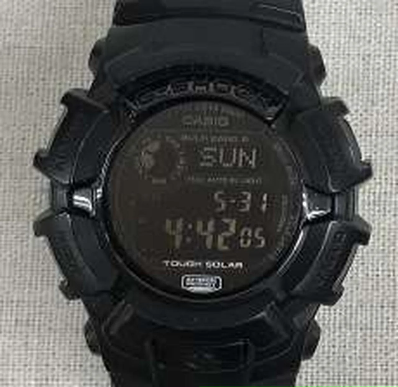 CASIO G-SHOCK Radio-controlled solar wristwatch GW-2310FB - Image 2