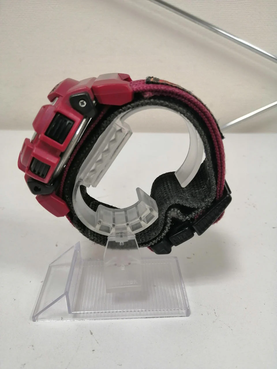 CASIO G-SHOCK RED/DW-9500H - Image 4