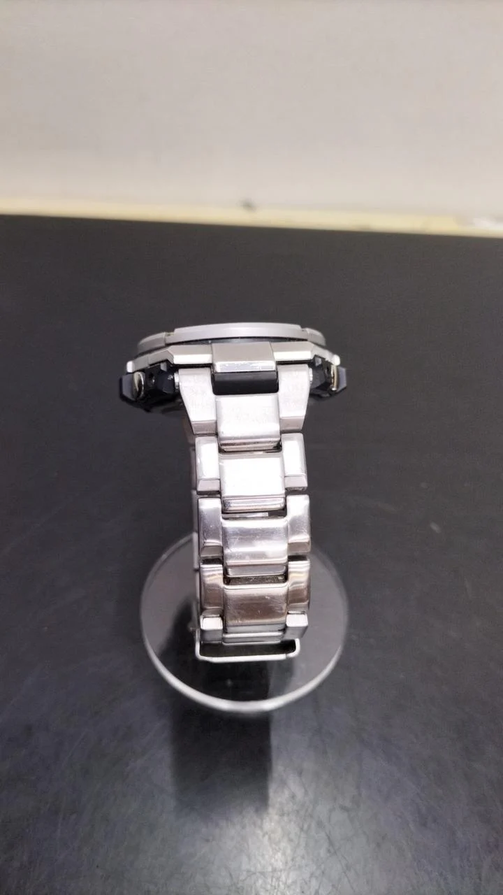 CASIO G-SHOCK S-STEEL Series GST-W110D with case - Image 3