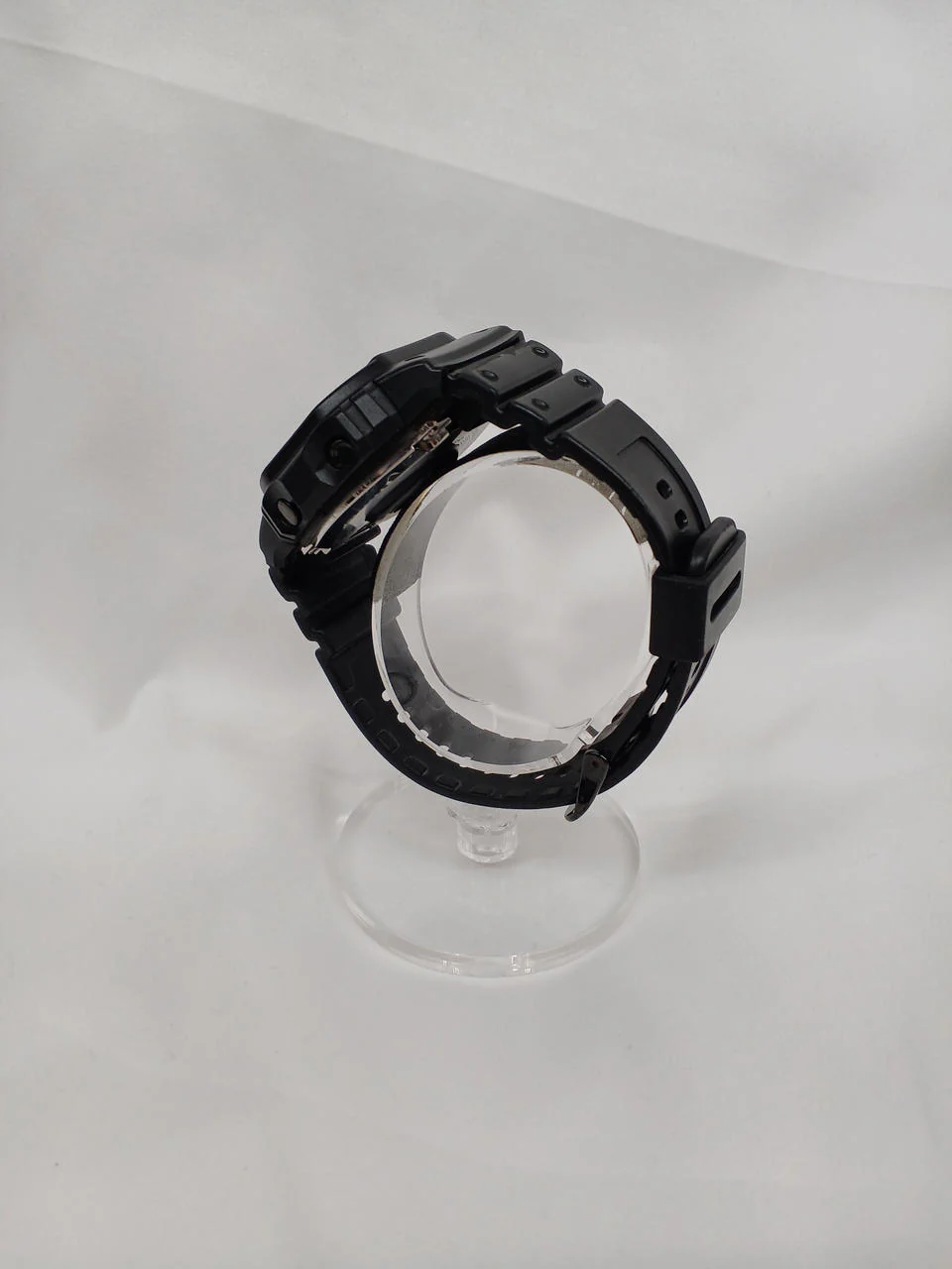 CASIO G-SHOCK Smartwatch DW-H5600 - Image 4