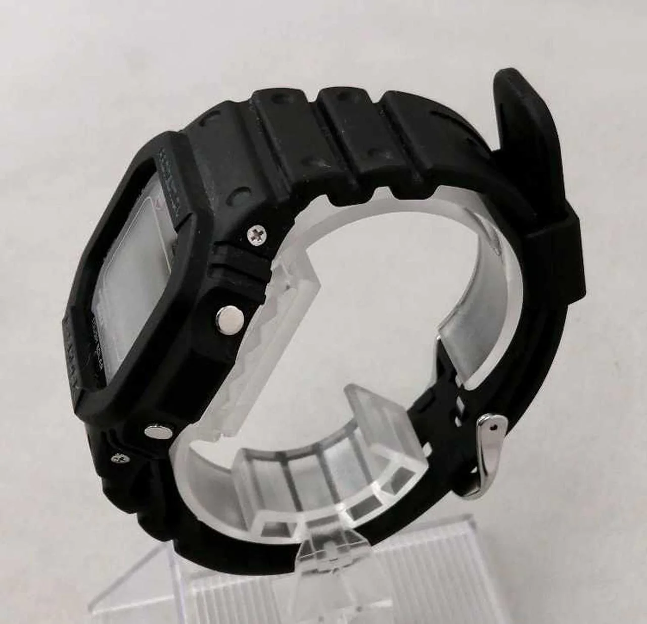 CASIO G-SHOCK Solar GW-M5610UC - Image 2