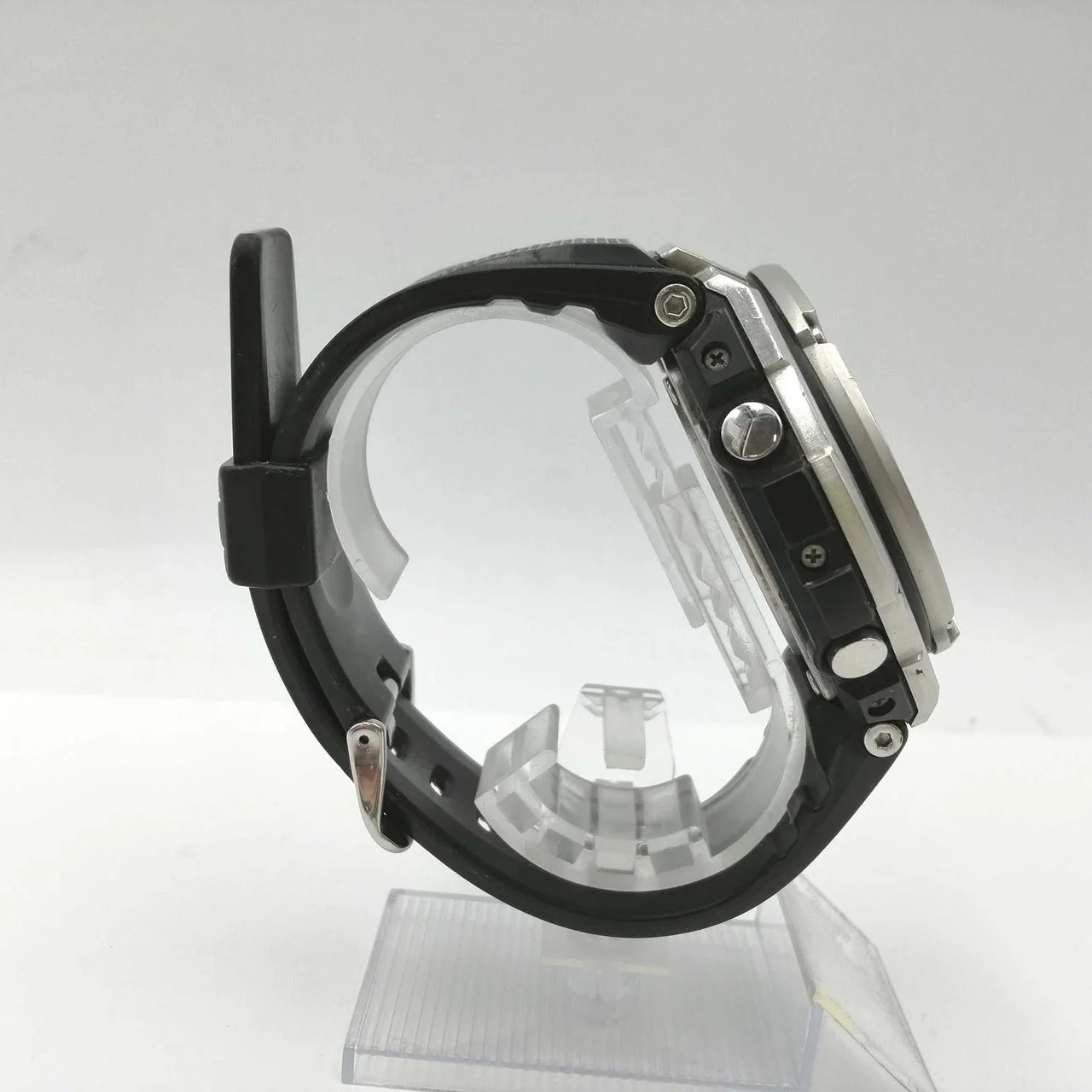 CASIO G-SHOCK Solar Watch GST-W110 - Image 4