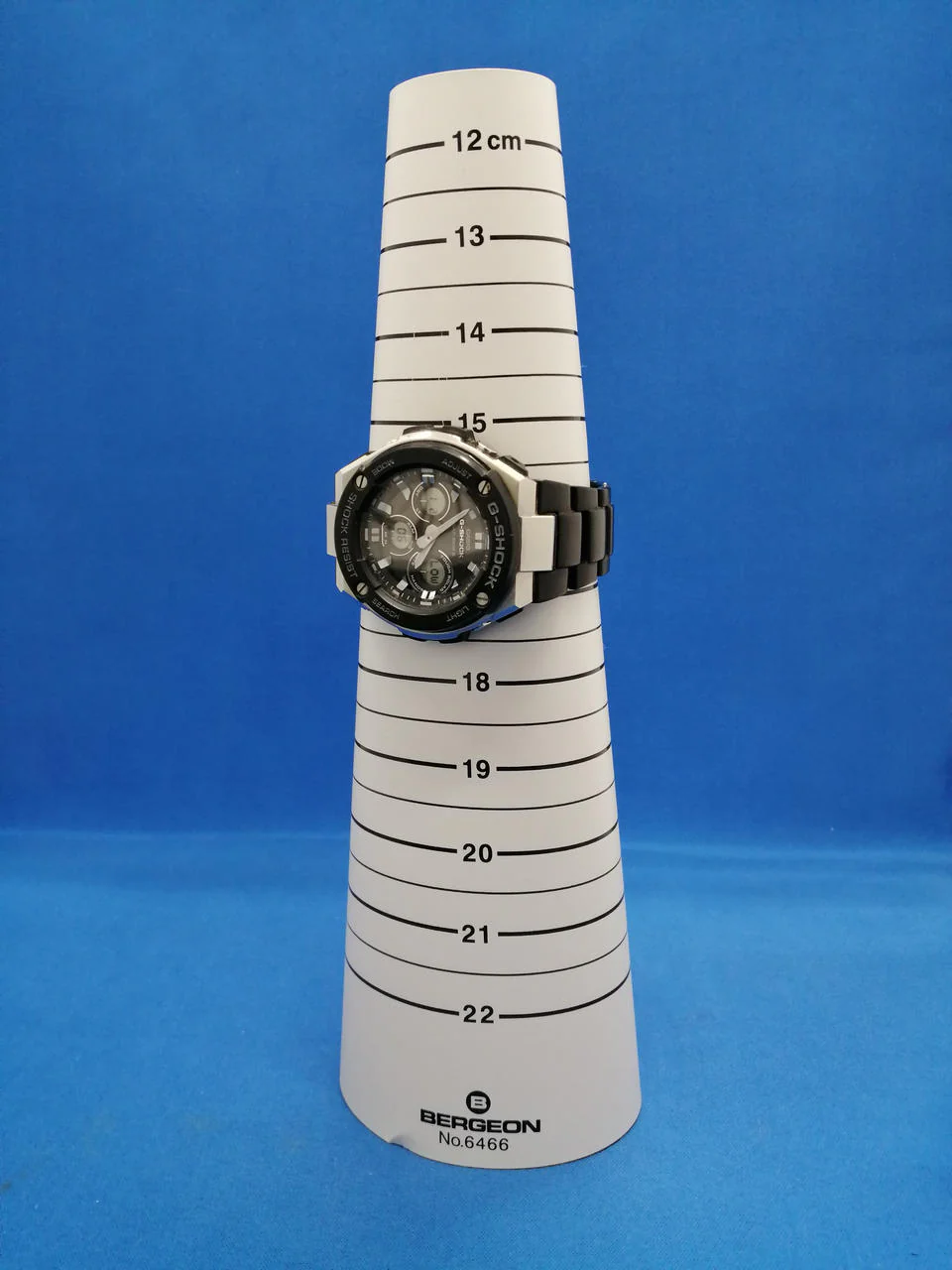 CASIO G-SHOCK Solar Watch GST-W300 - Image 13