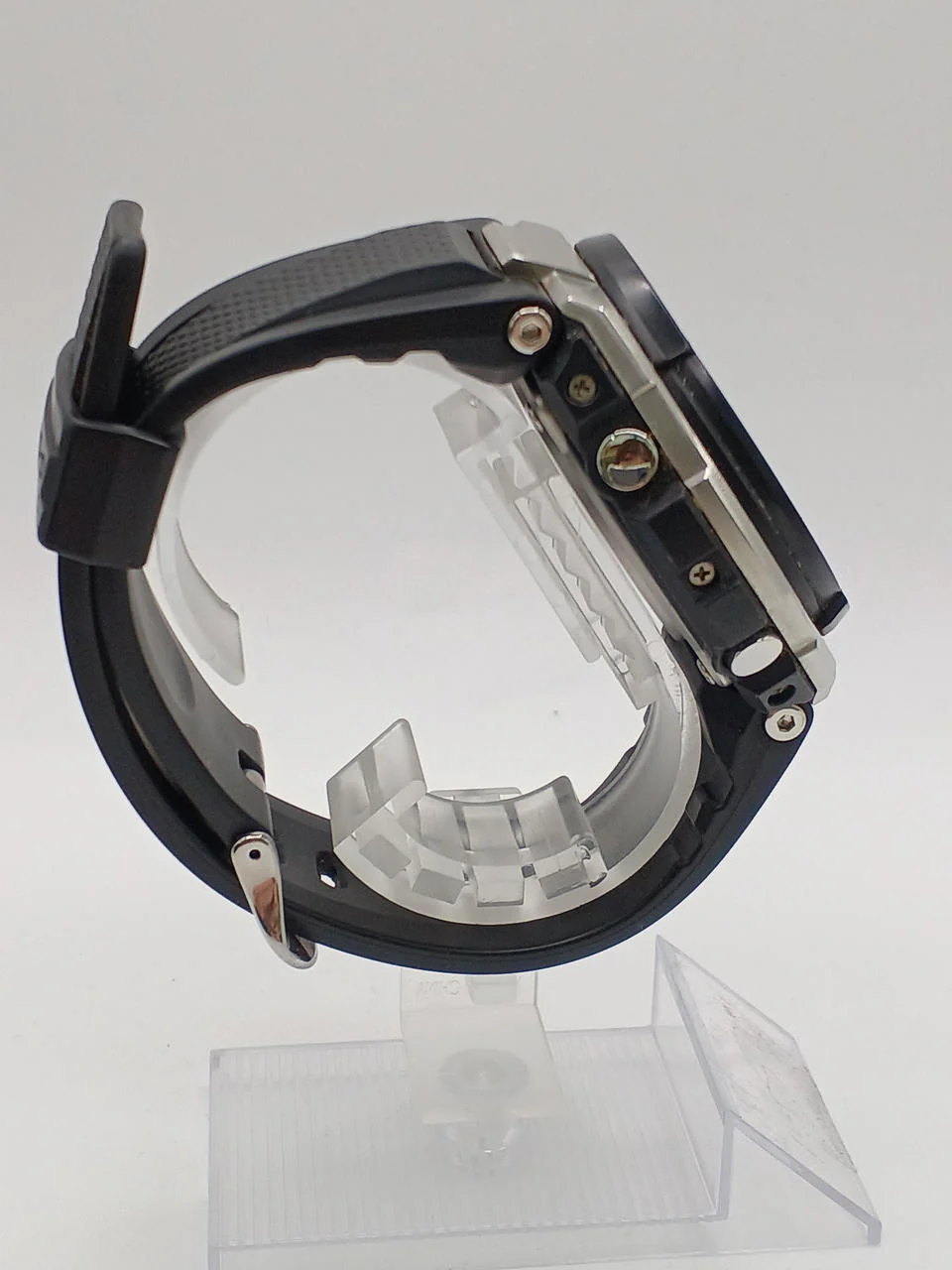CASIO G-SHOCK Solar Watch GST-W300 - Image 4