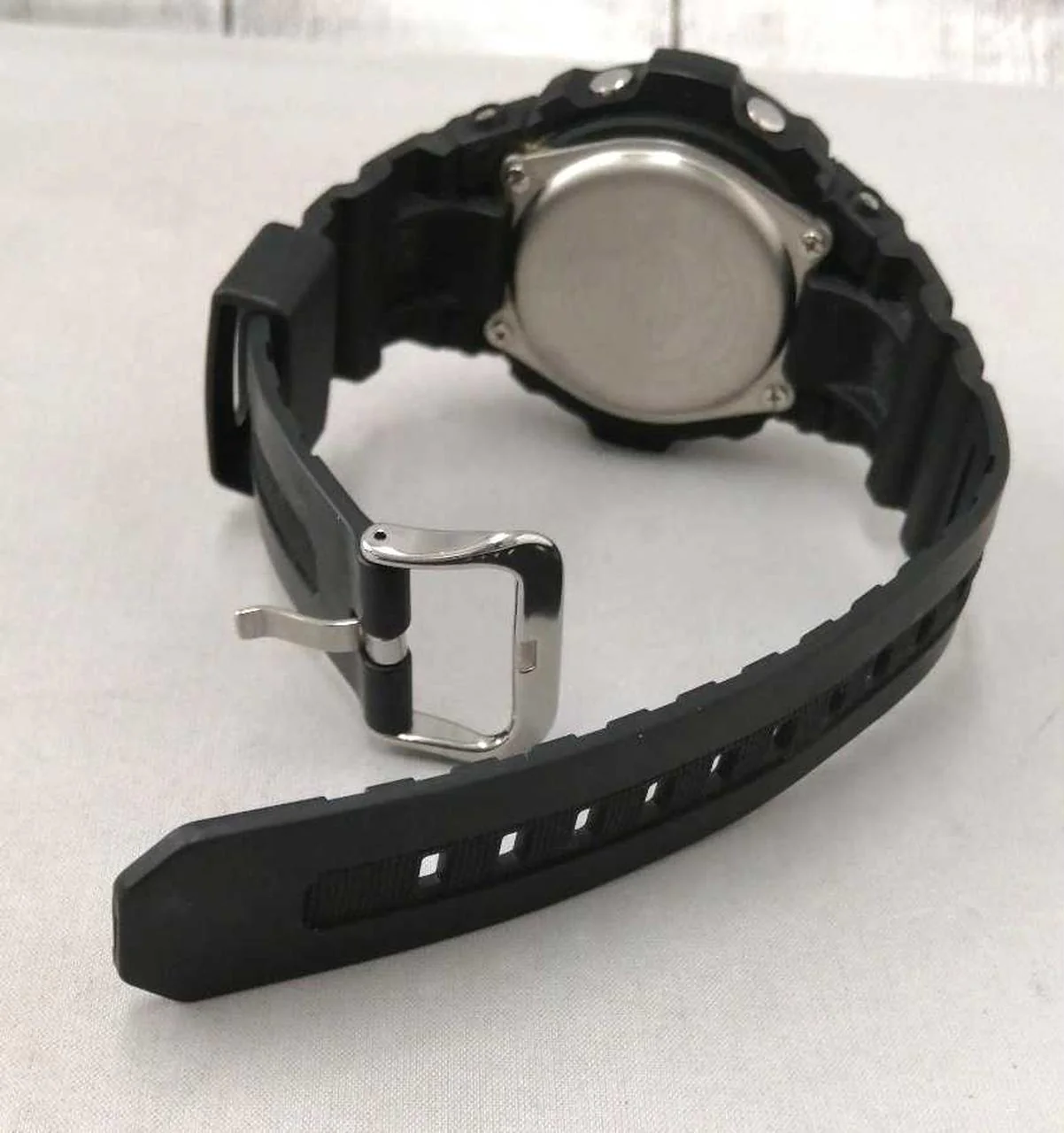CASIO G-SHOCK Tough Solar AWG-M100A - Image 5