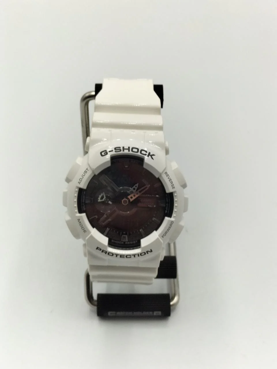 CASIO G-SHOCK White & Black Series GA-110GW-7AJF - Image 2