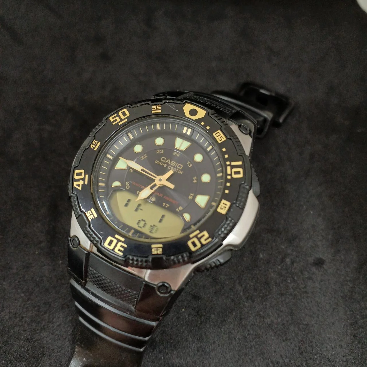 CASIO G-SHOCK WVA-107HJ - Image 2