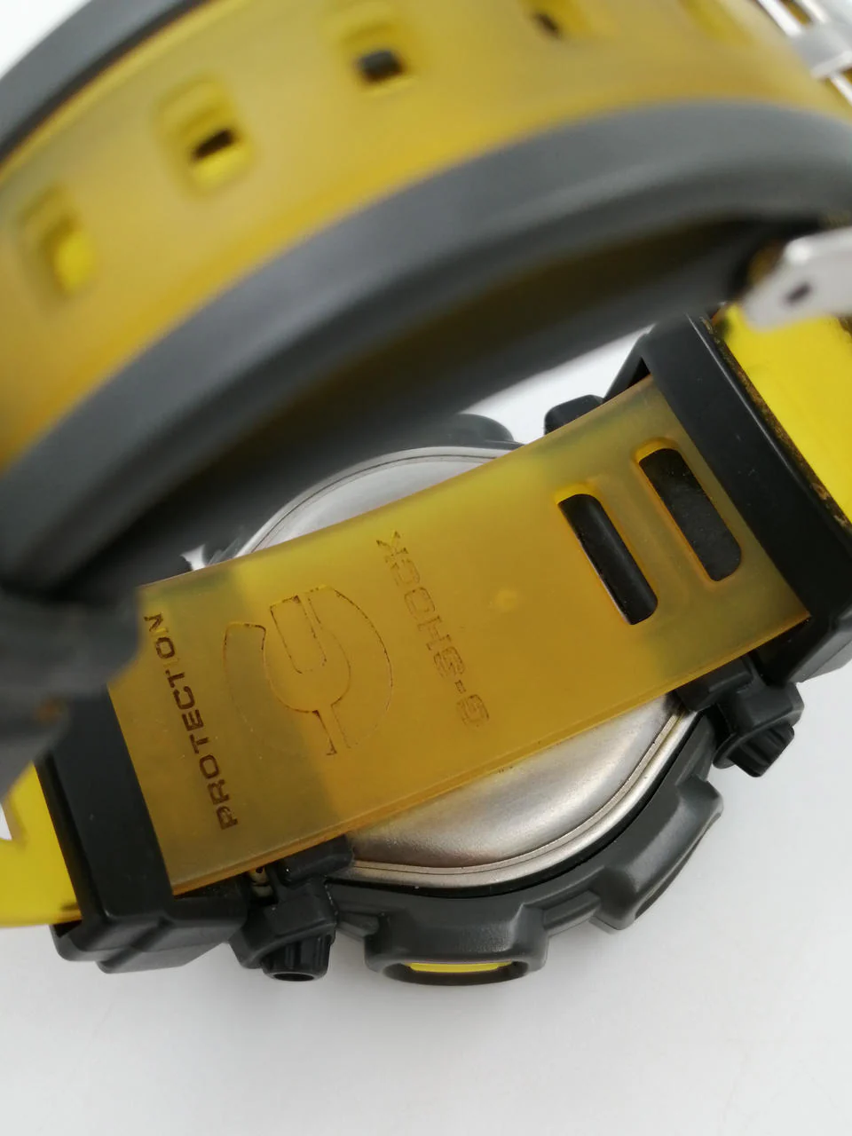 CASIO G-SHOCK X-TREME Quartz DW-9000SR-9T - Image 10