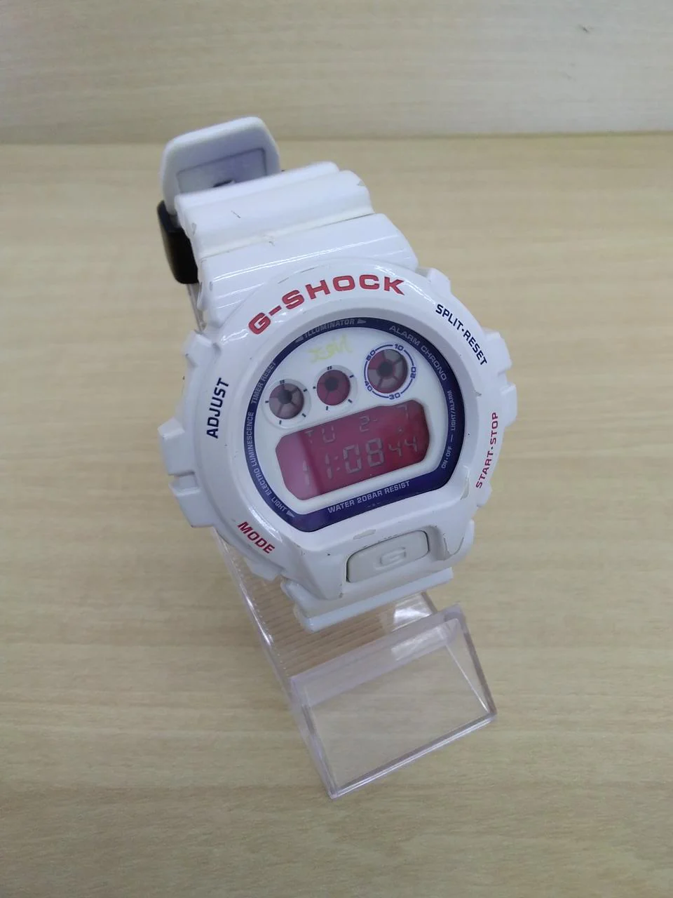 CASIO G-SHOCK x X-GIRL Collaboration 30th Anniversary Model DW-6900FS WHITE - Image 2
