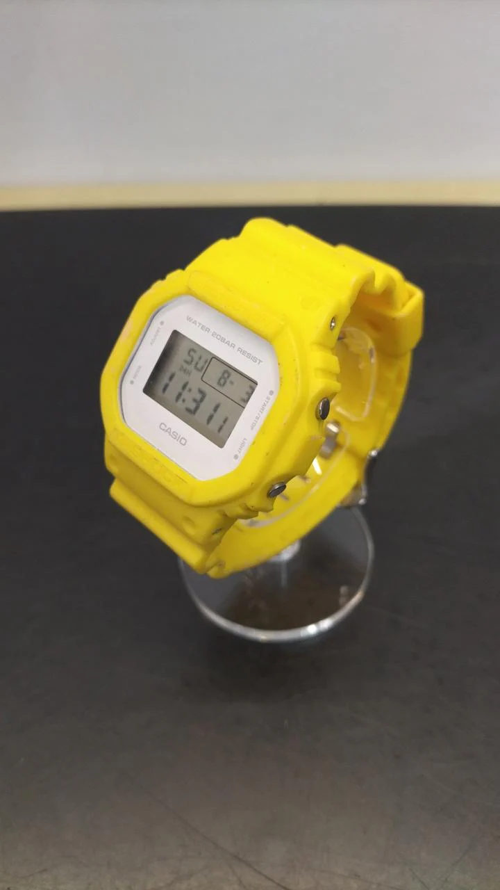 CASIO G-SHOCK Yellow DW-5600 body only - Image 2