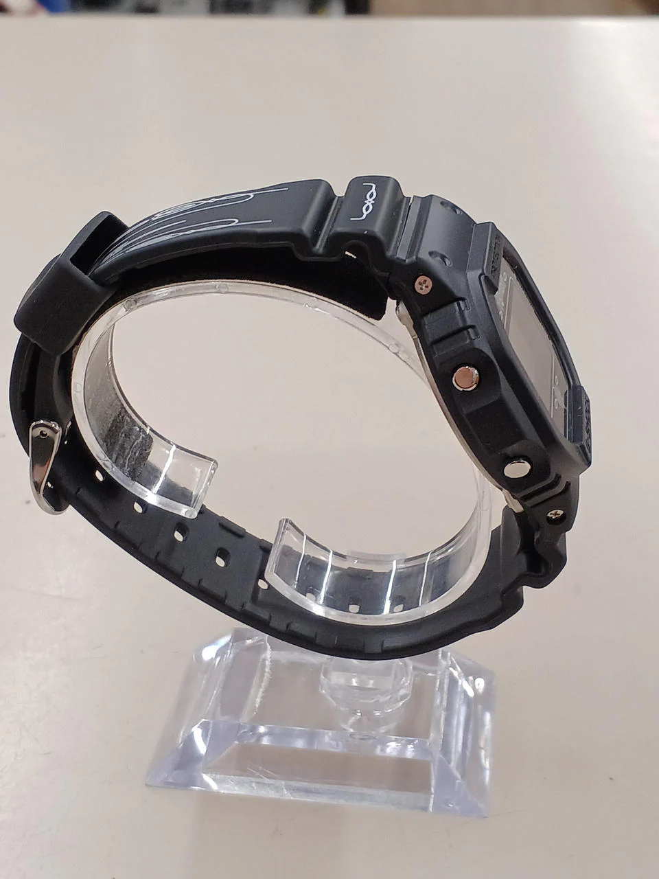 CASIO×MR.BROTHERS CUT CLUB G-SHOCK DW-5600X - Image 3