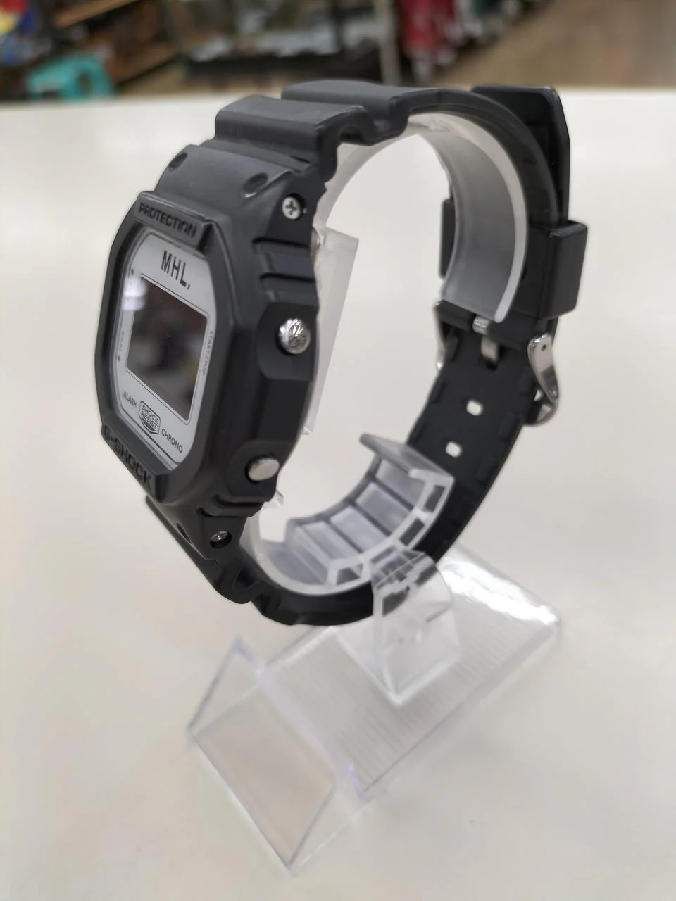CASIO Quartz Digital Watch DW-5600VT - Image 2