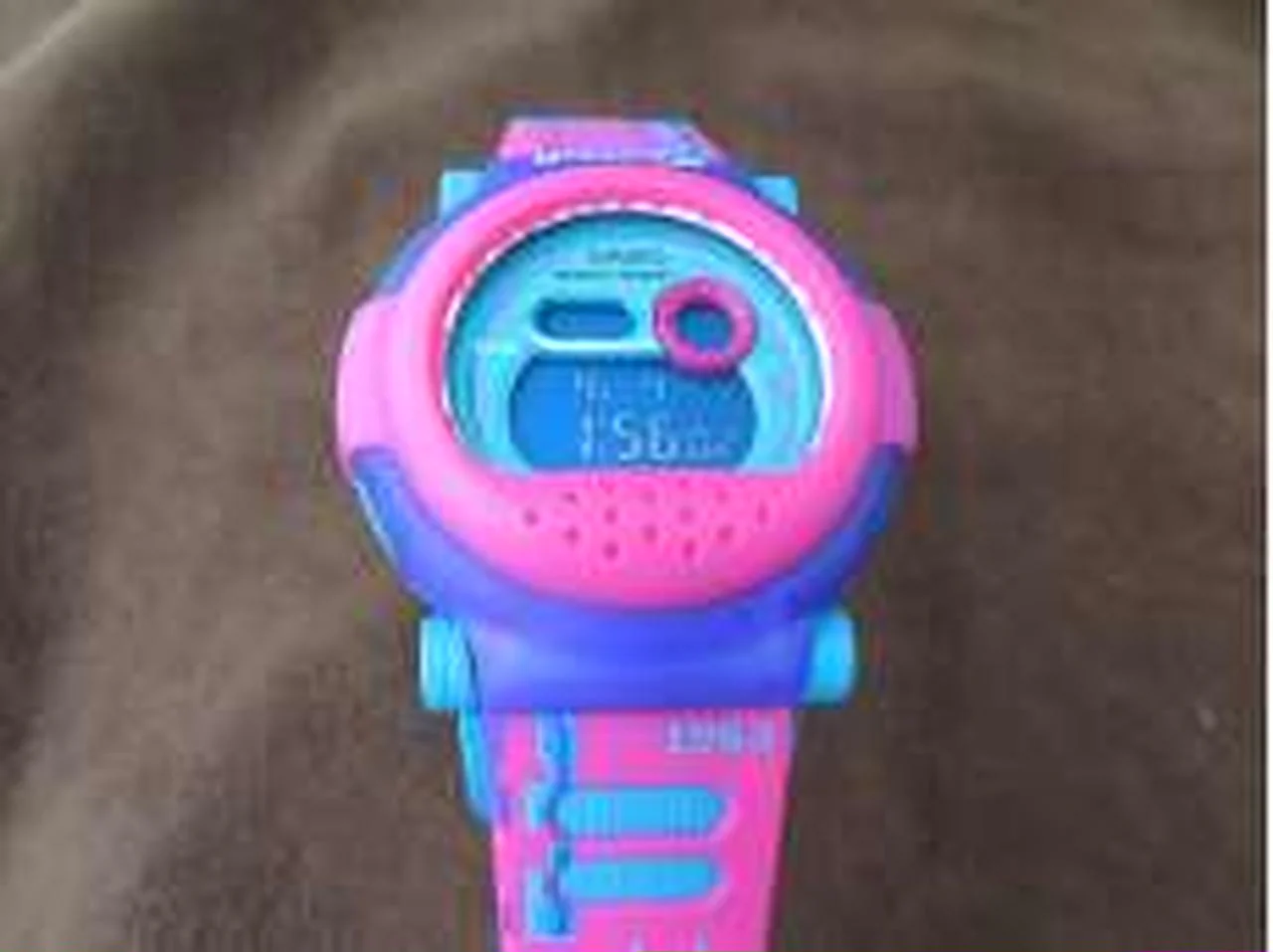 CASIO Quartz Digital Watch G-B001 - Image 2