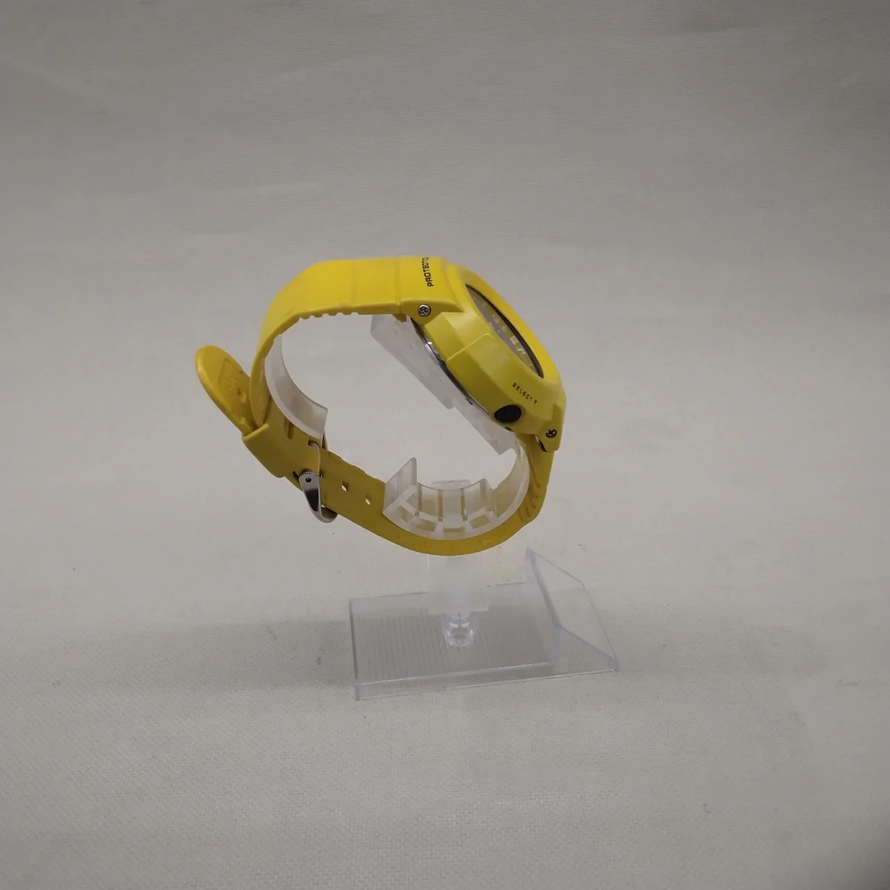 CASIO Quartz G-SHOCK AW-500D-9E2T - Image 3