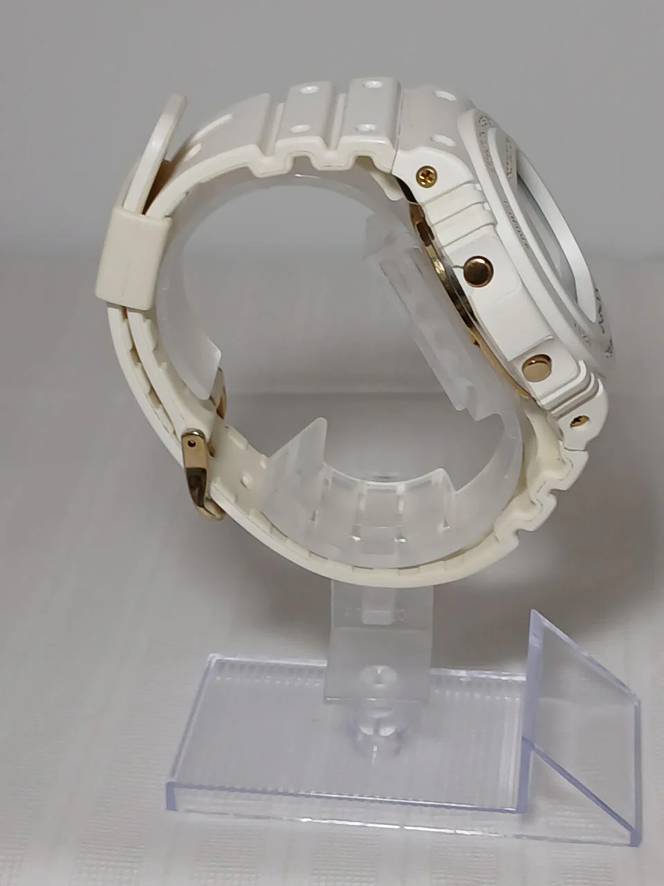 CASIO Quartz G-SHOCK DW-5725B-7JF - Image 5