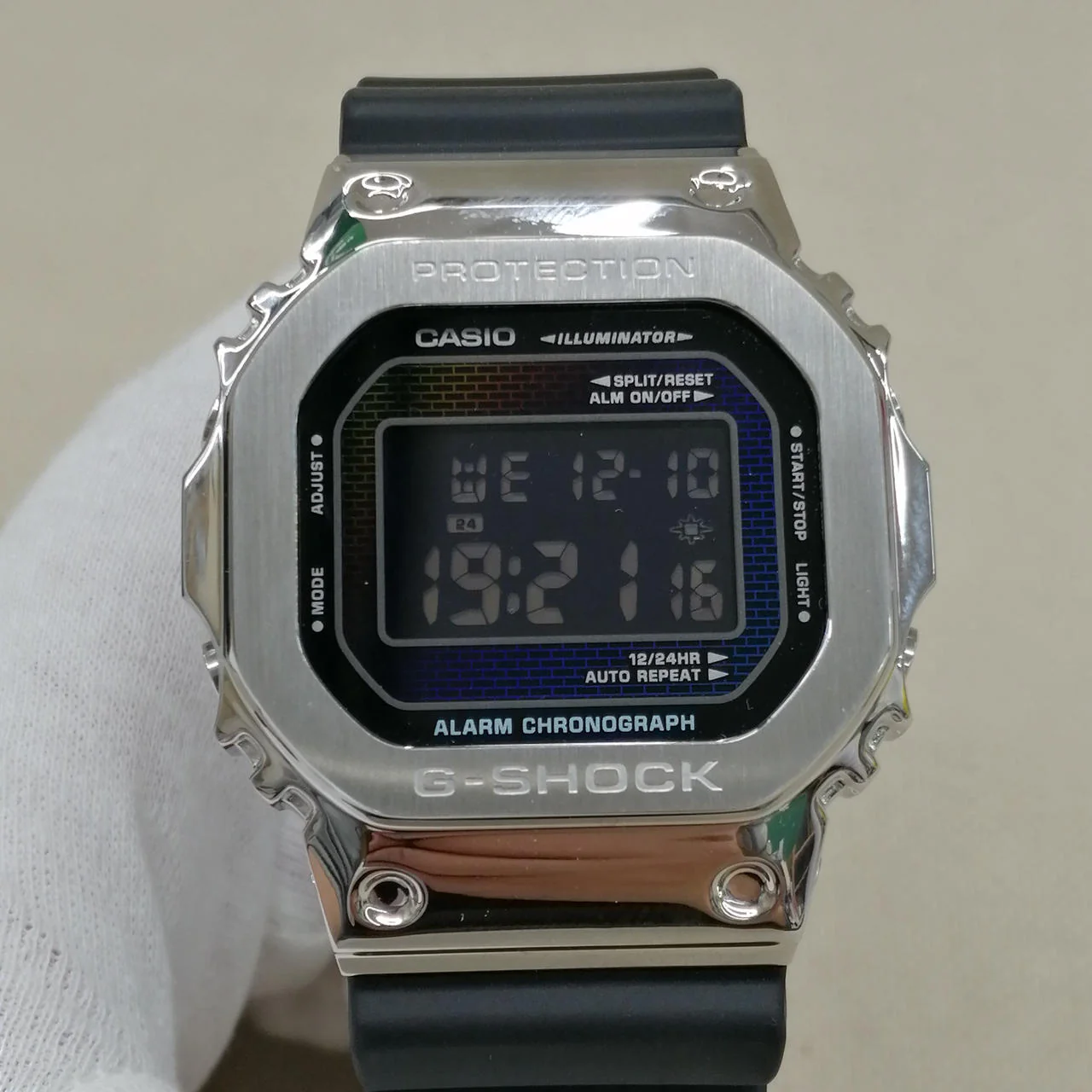 CASIO Quartz G-SHOCK GM-5600RW-1JF - Image 6