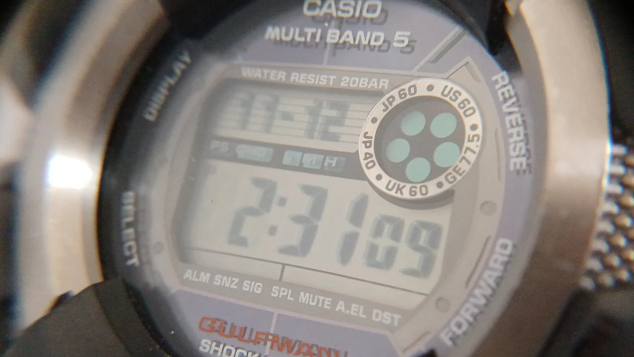 CASIO Quartz Radio-controlled Watch G-SHOCK GULFMAN GW-9100 - Image 6