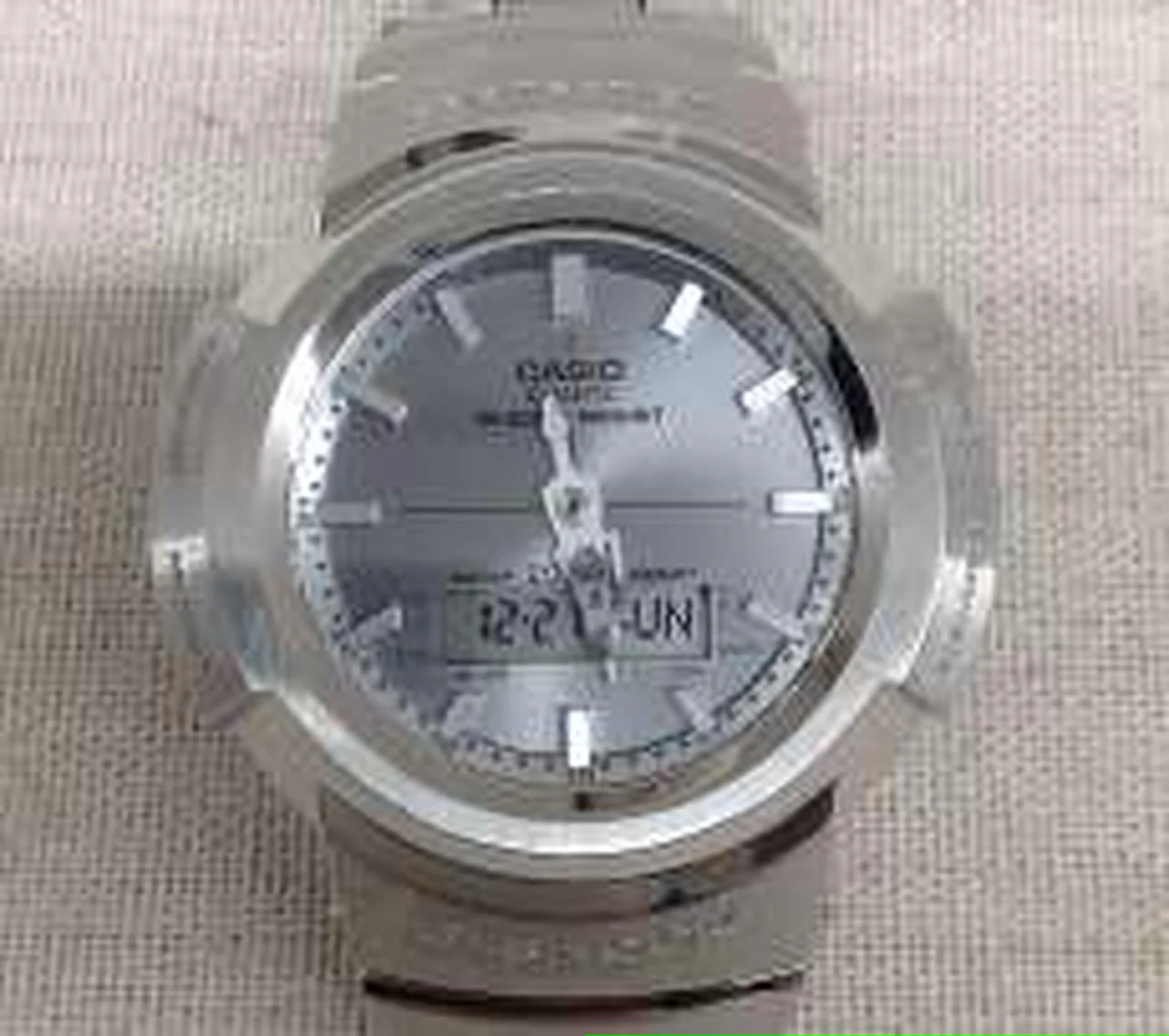 CASIO Radio-controlled solar watch G-SHOCK AWM-500D-1A8JF - Image 5