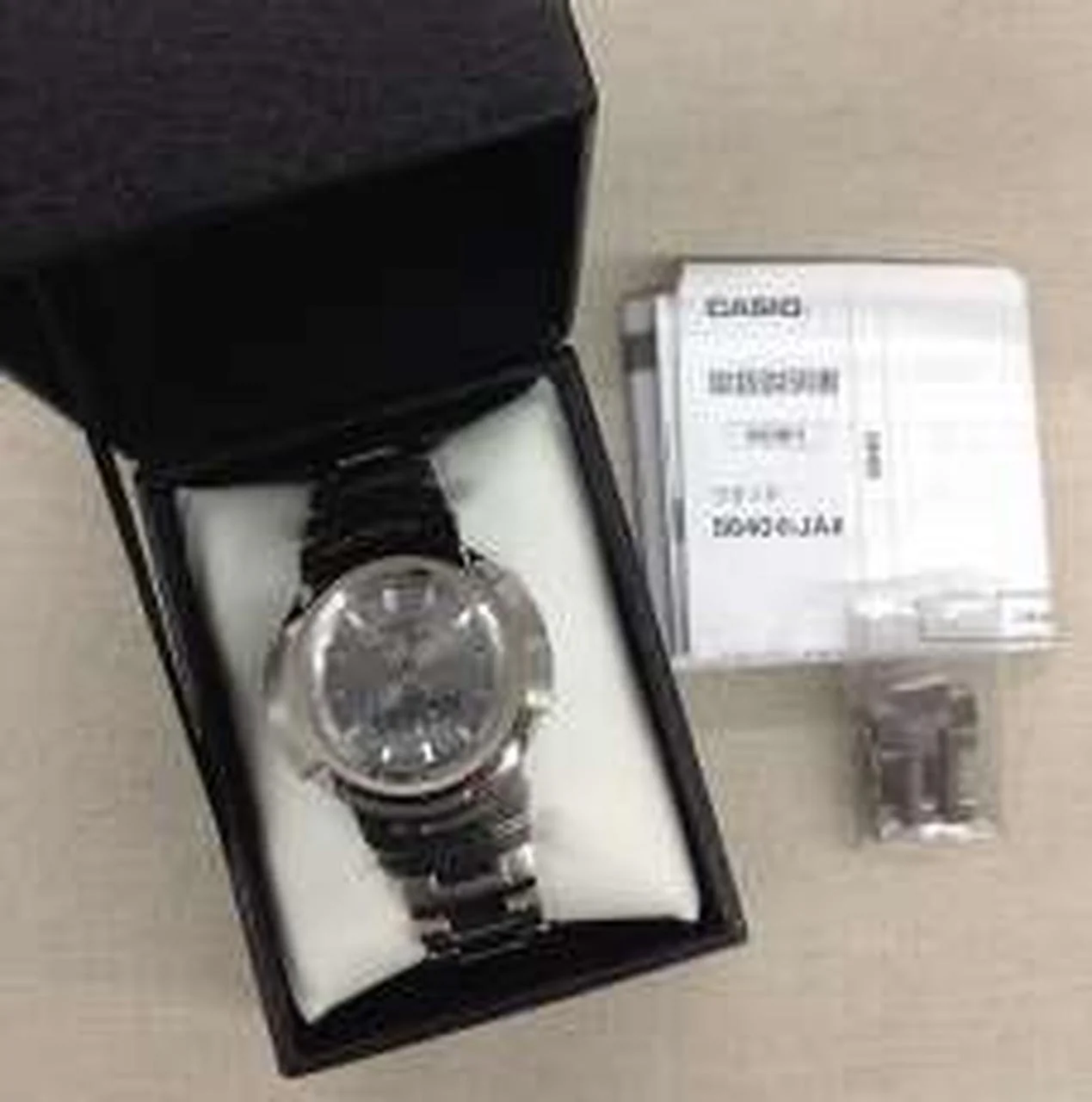 CASIO Radio-controlled solar watch G-SHOCK AWM-500D-1A8JF - Image 9