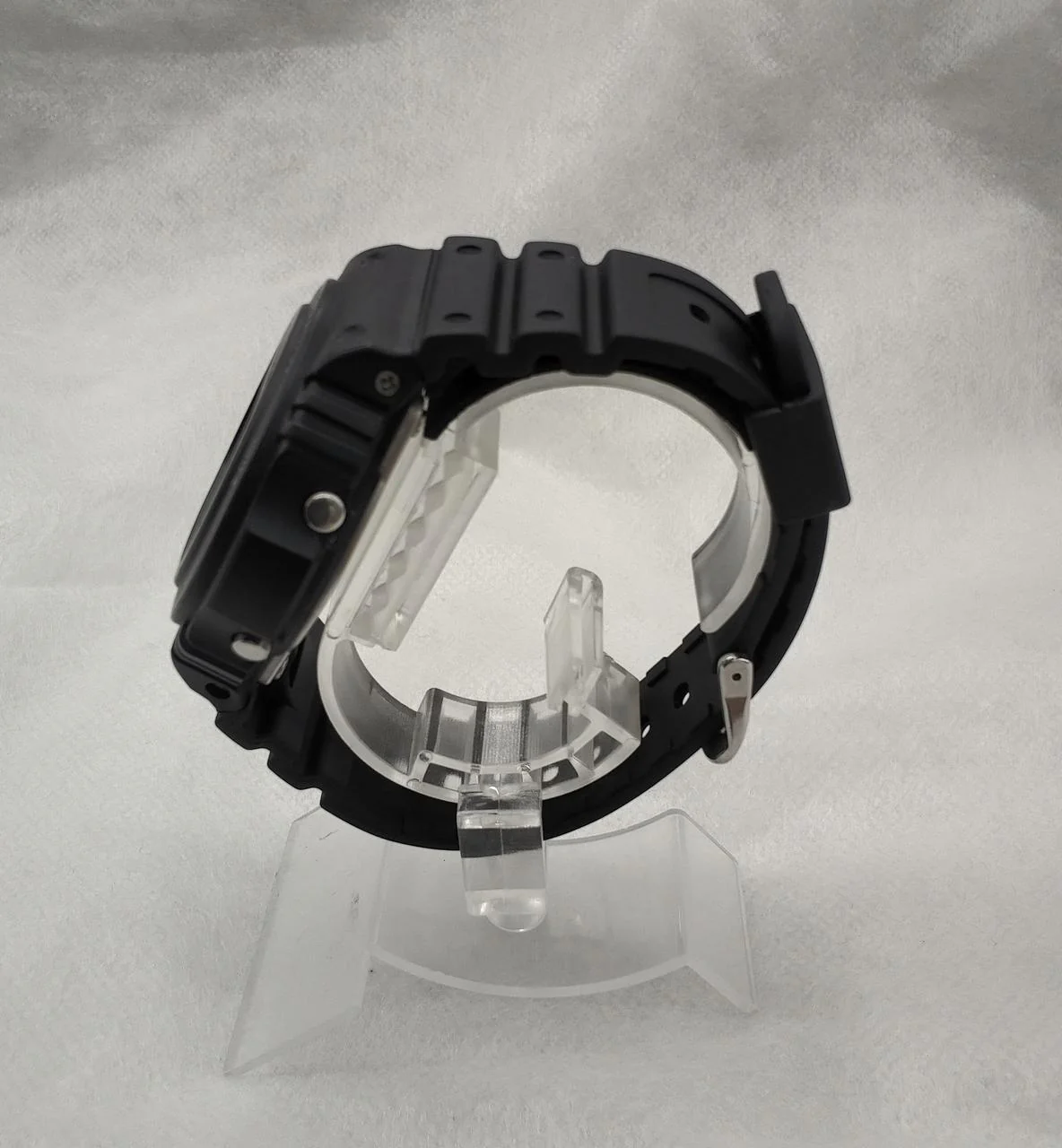 CASIO Solar G-SHOCK G-5700 Black - Image 3